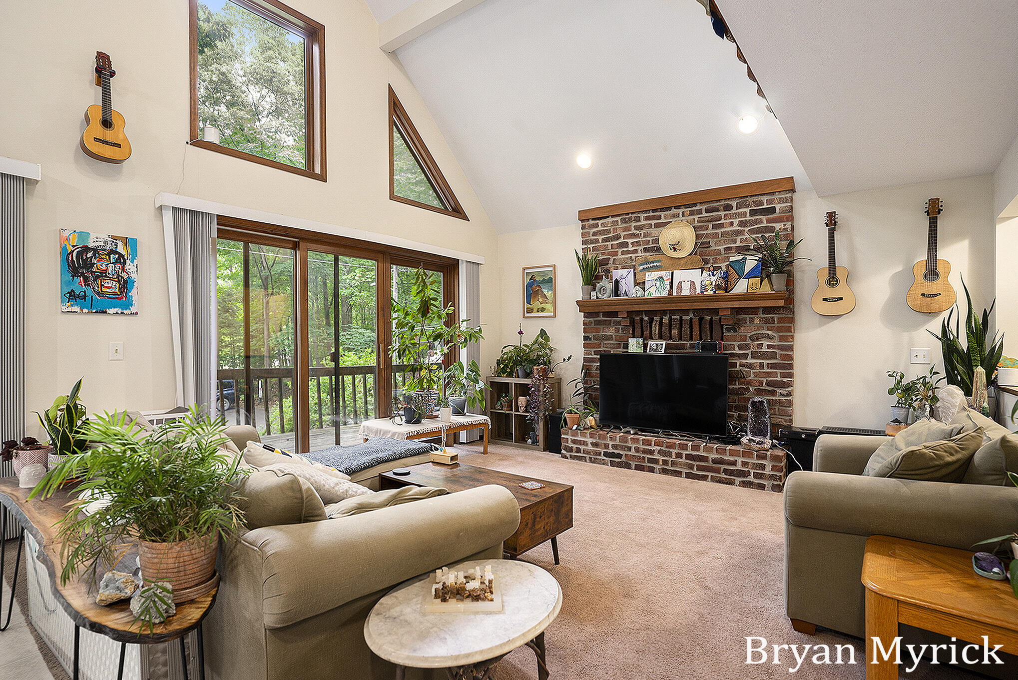 2431 Eagle Drive