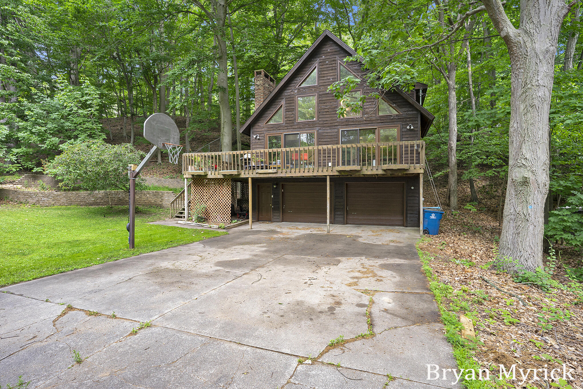 2431 Eagle Drive