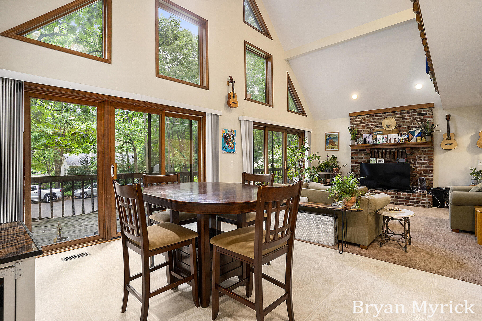 2431 Eagle Drive