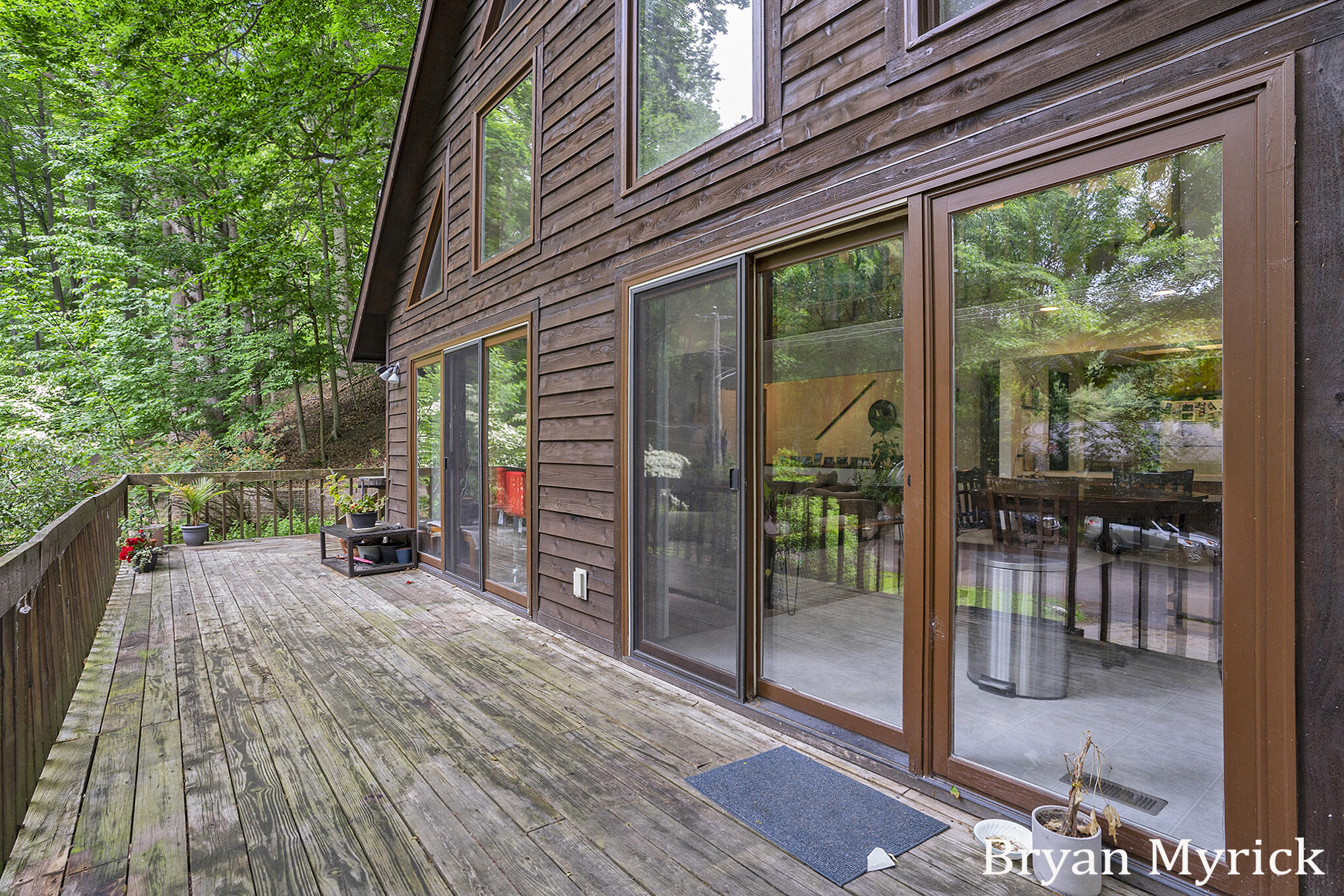 2431 Eagle Drive