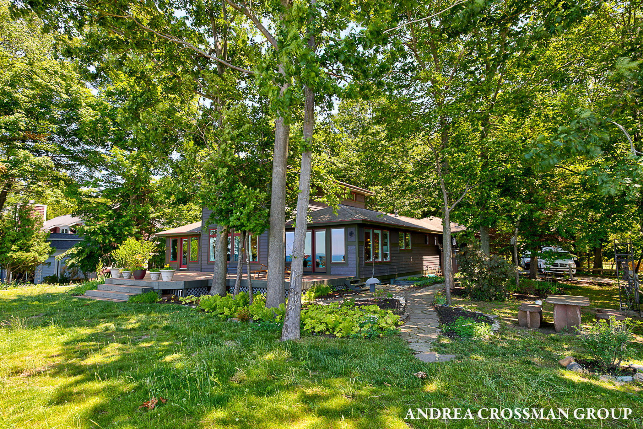1228 Shore Crest Drive, South Haven