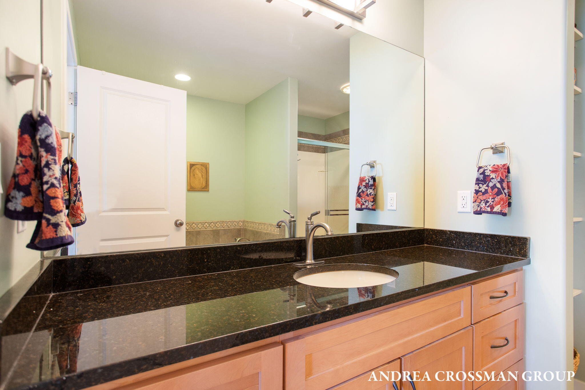 1228 Shore Crest Drive, South Haven