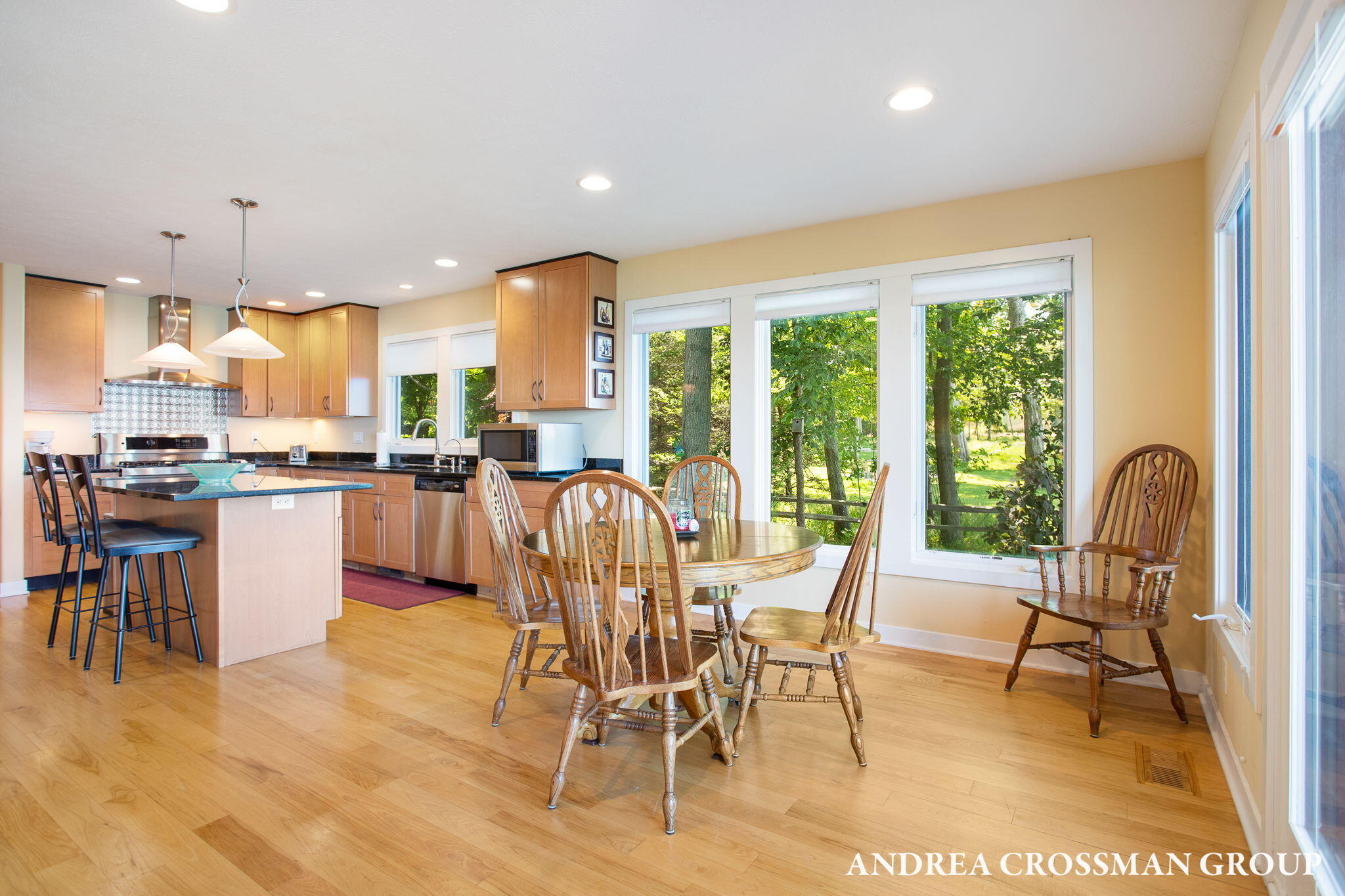 1228 Shore Crest Drive, South Haven