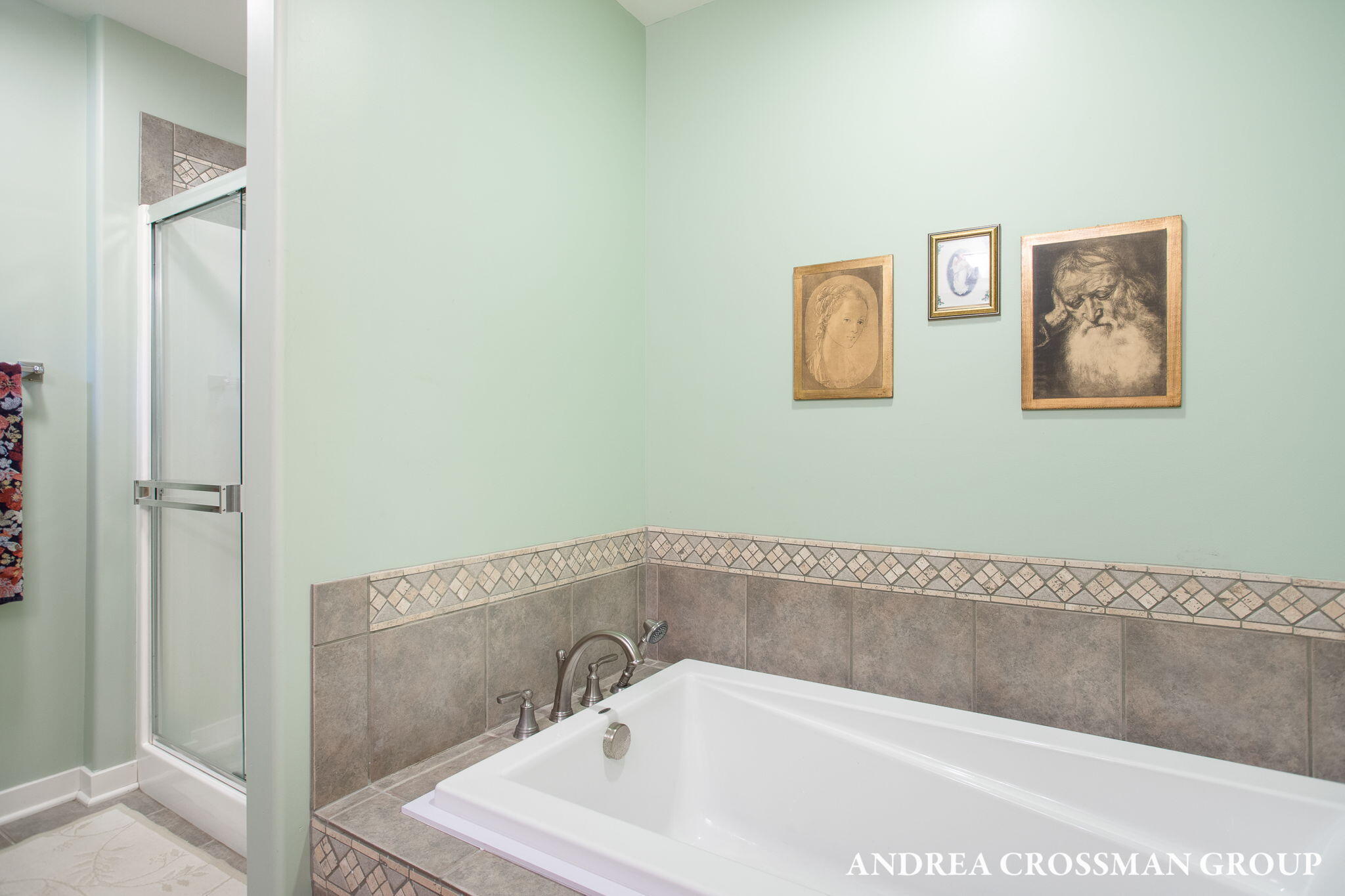 1228 Shore Crest Drive, South Haven