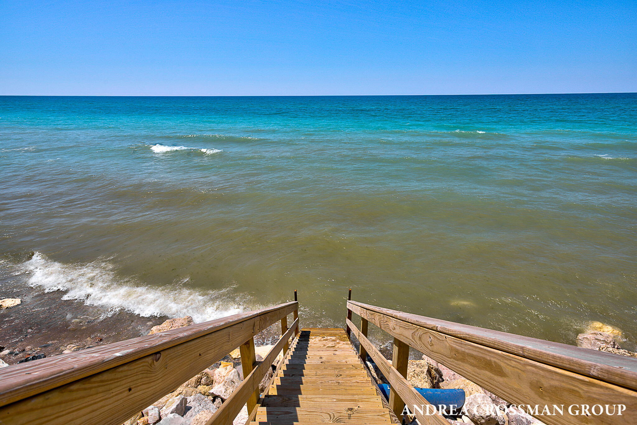 1228 Shore Crest Drive, South Haven