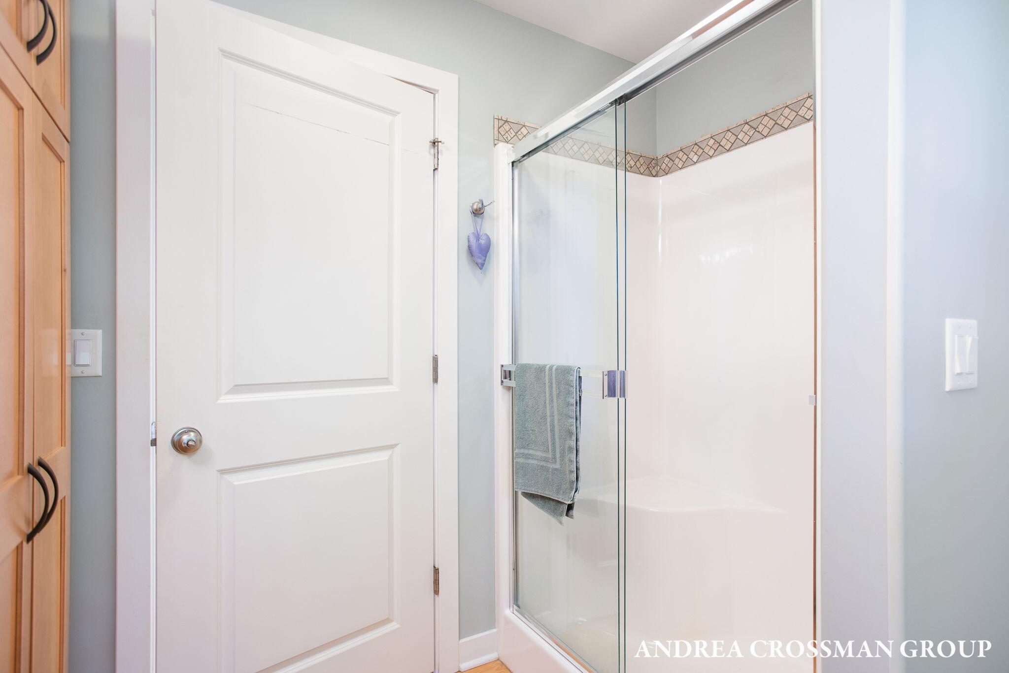1228 Shore Crest Drive, South Haven