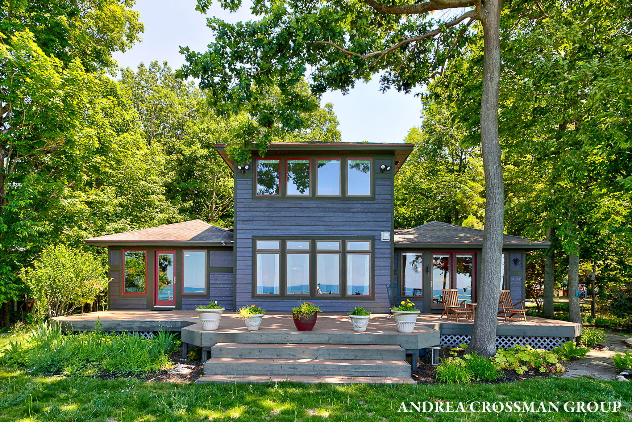 1228 Shore Crest Drive, South Haven