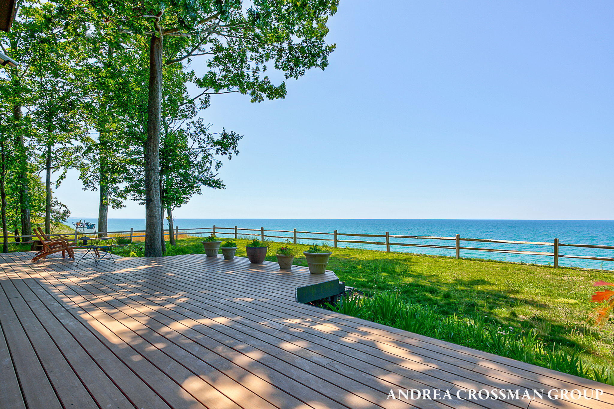 1228 Shore Crest Drive, South Haven