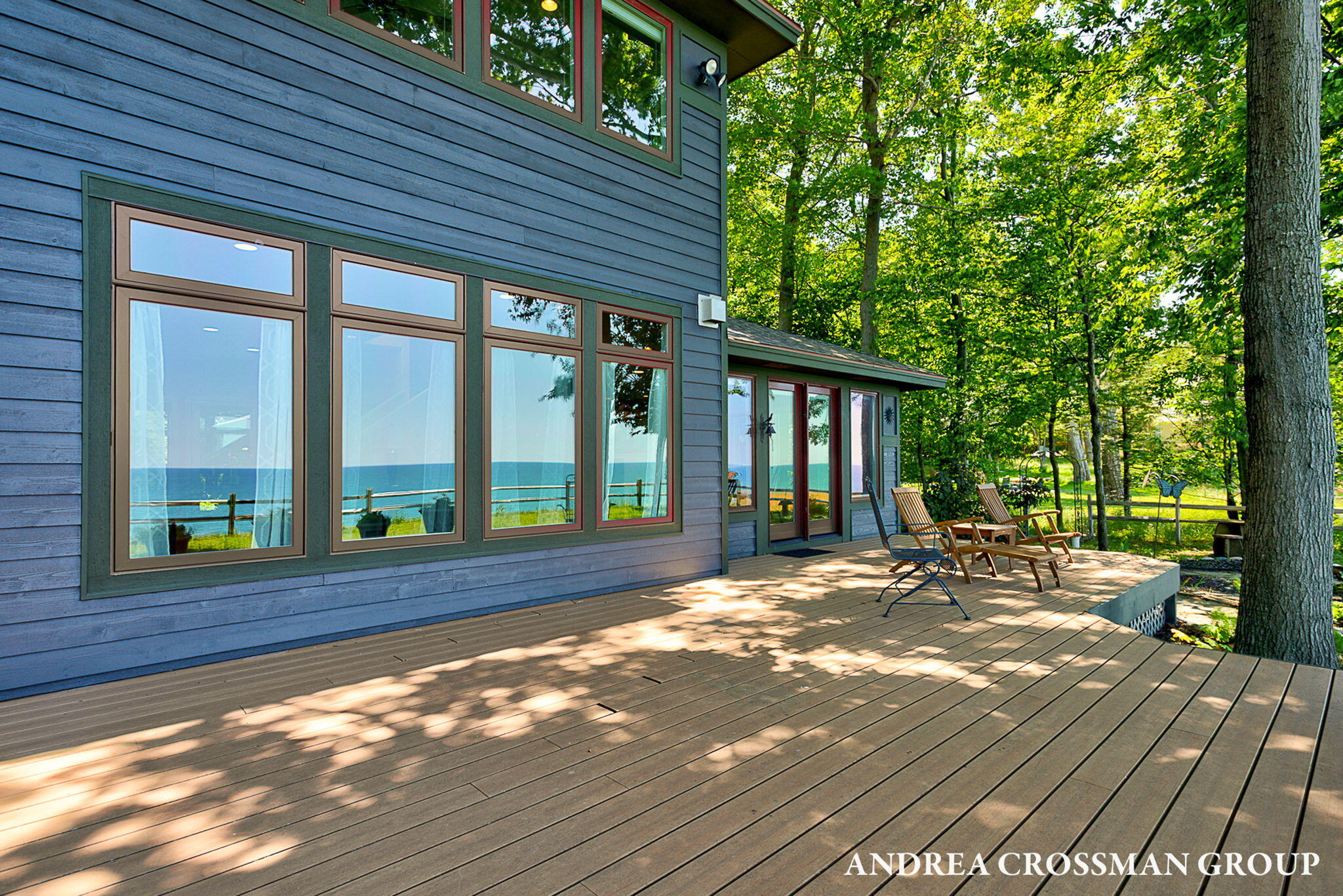 1228 Shore Crest Drive, South Haven