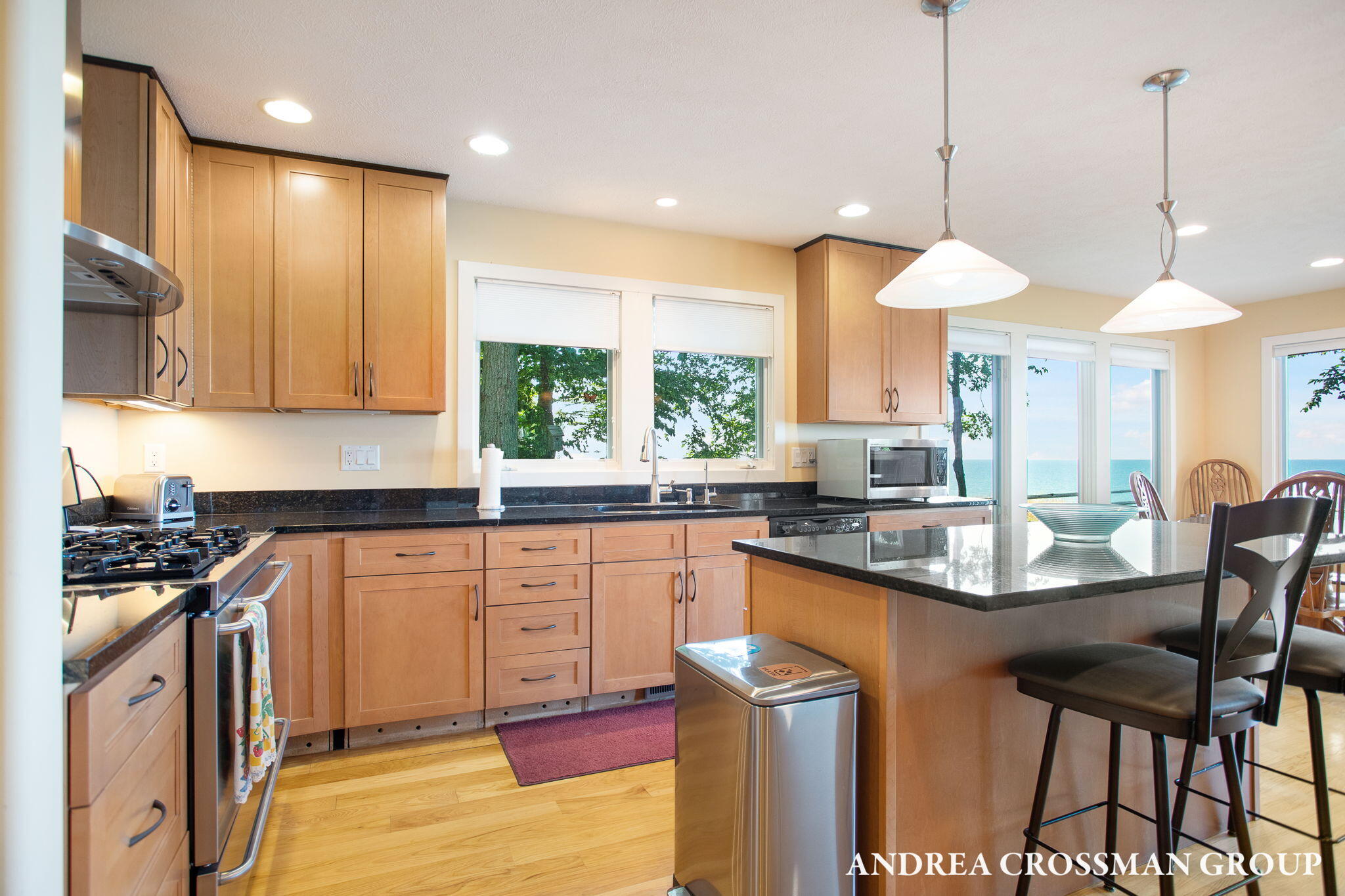 1228 Shore Crest Drive, South Haven