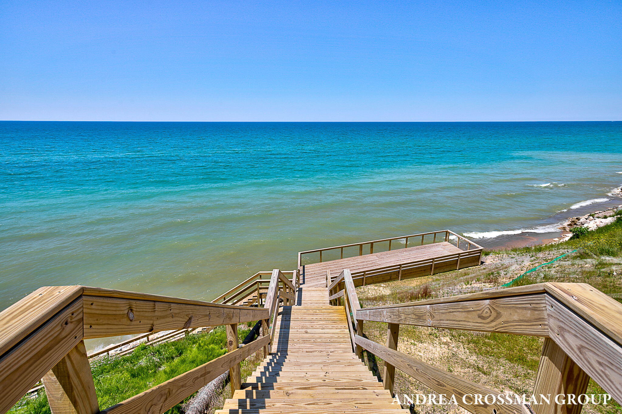 1228 Shore Crest Drive, South Haven