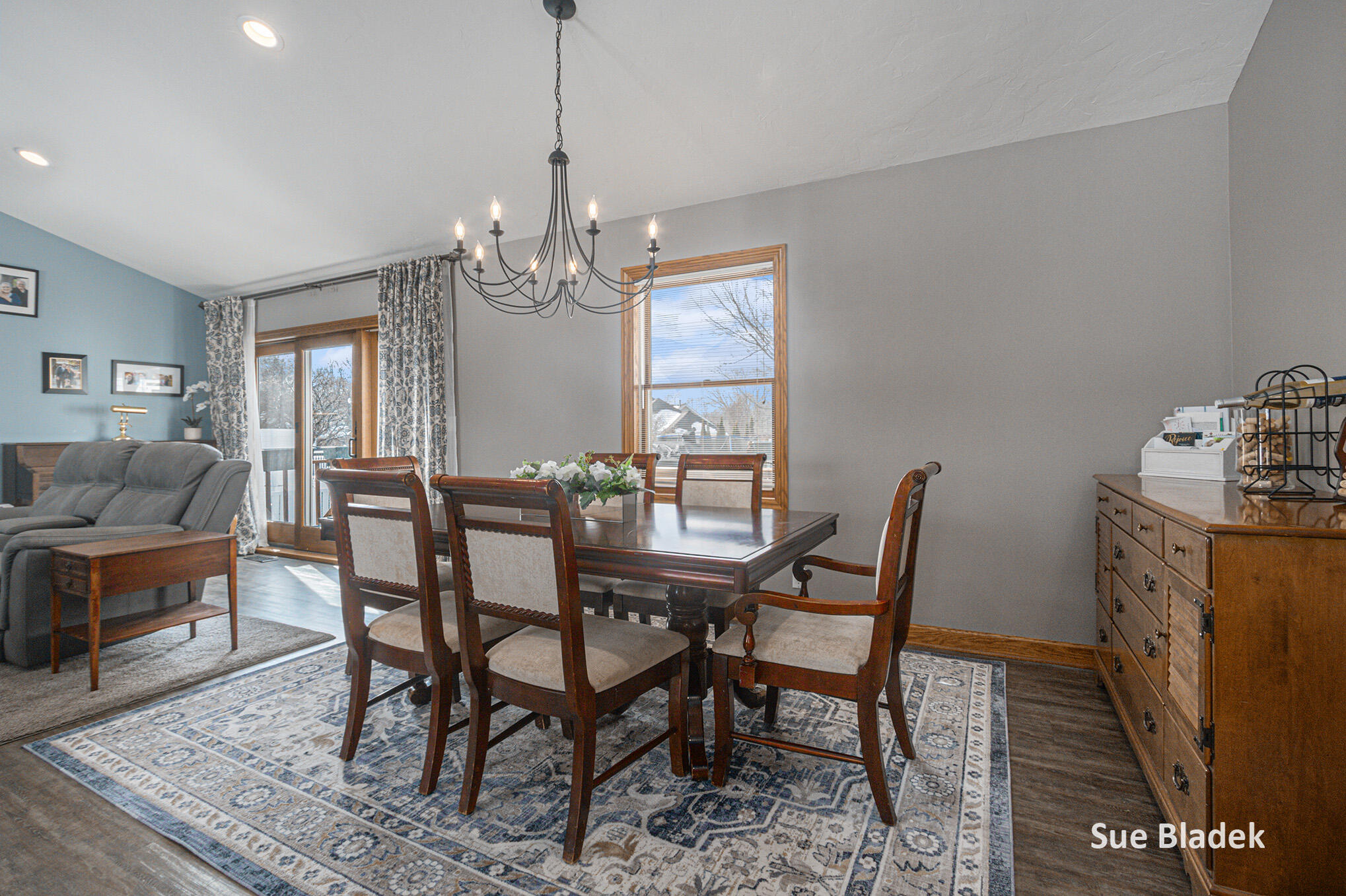 3531 Fawn View Dr.