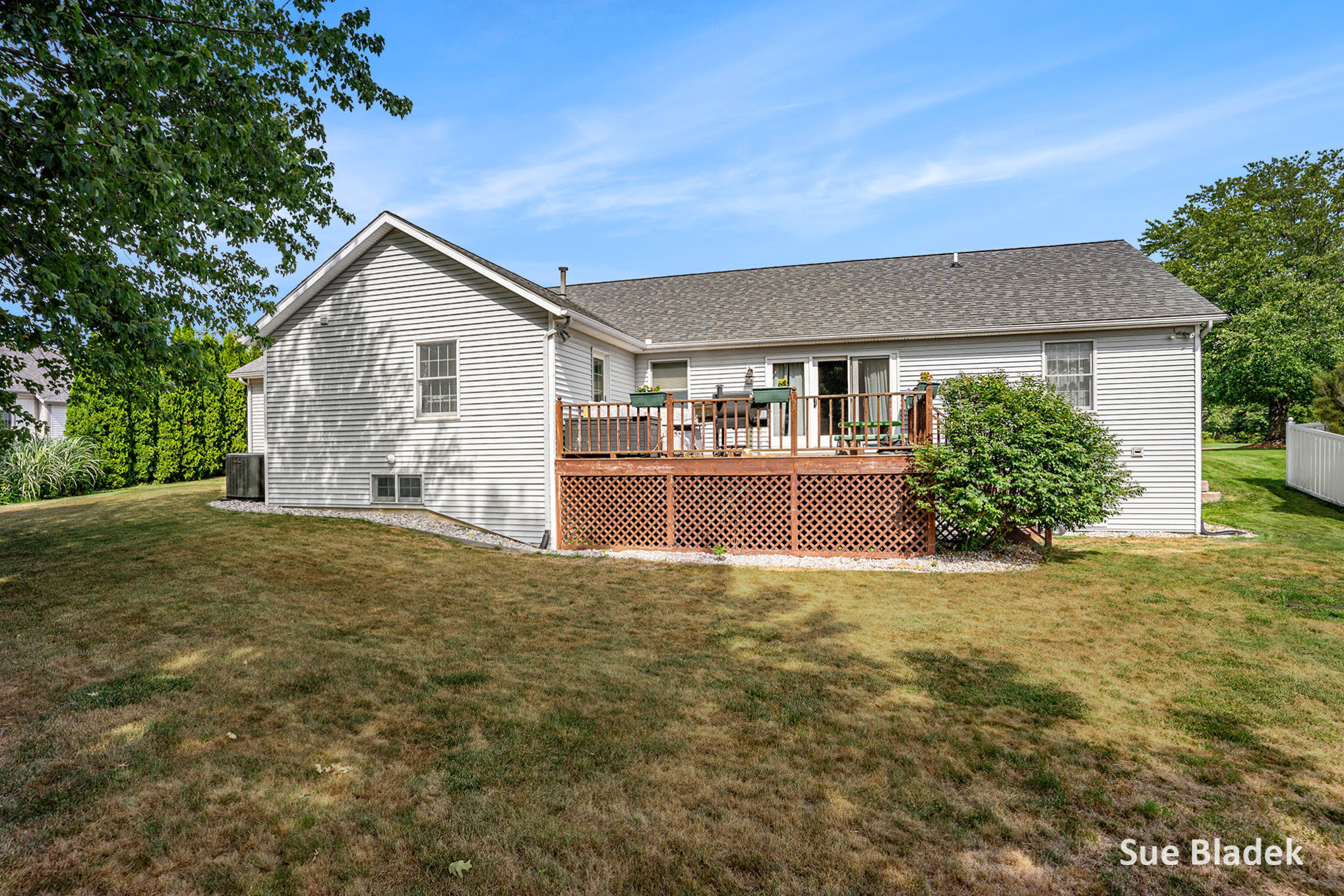 3531 Fawn View Dr.