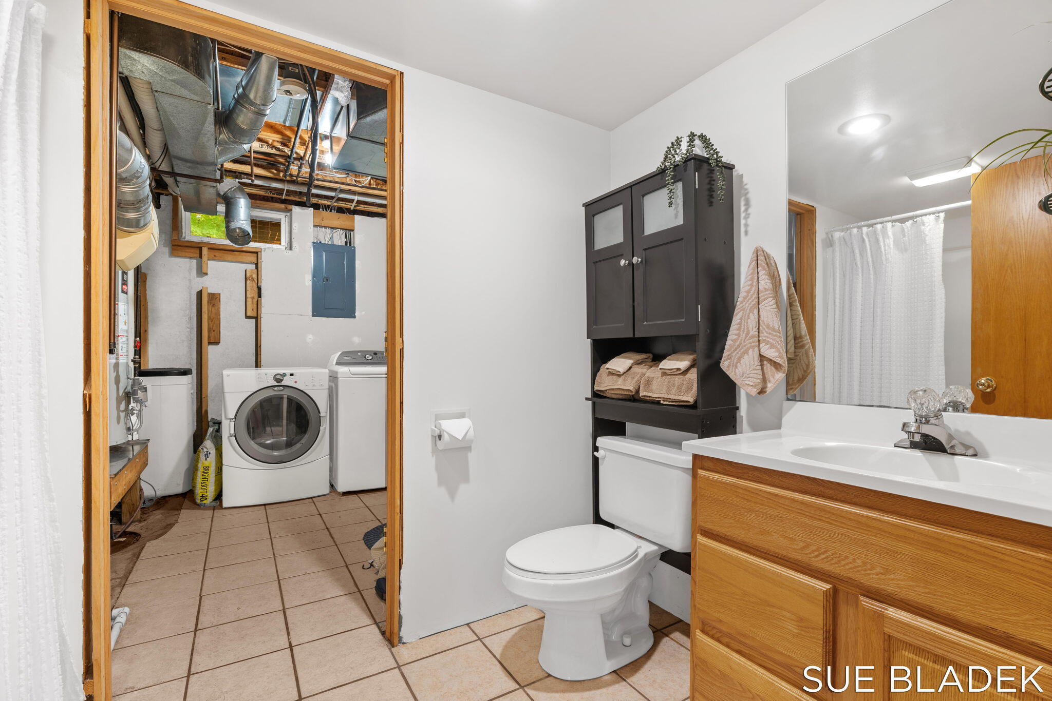 6814 Dale Court, Fennville