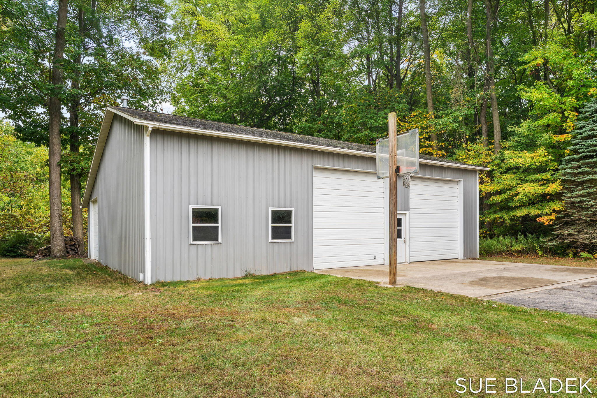 6814 Dale Court, Fennville