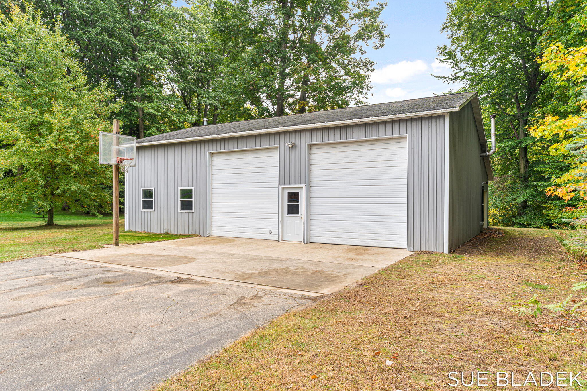 6814 Dale Court, Fennville