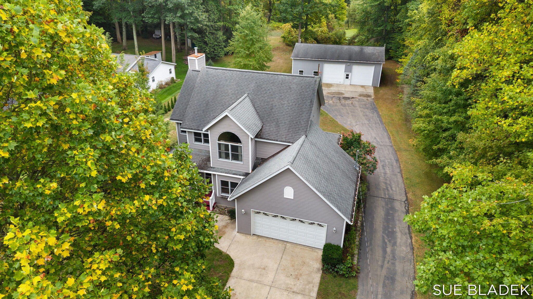 6814 Dale Court, Fennville