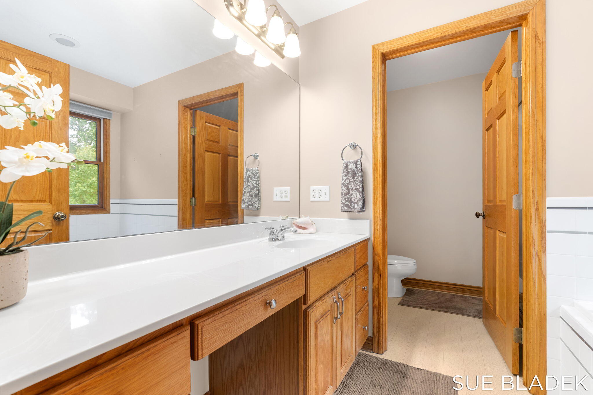 6814 Dale Court, Fennville