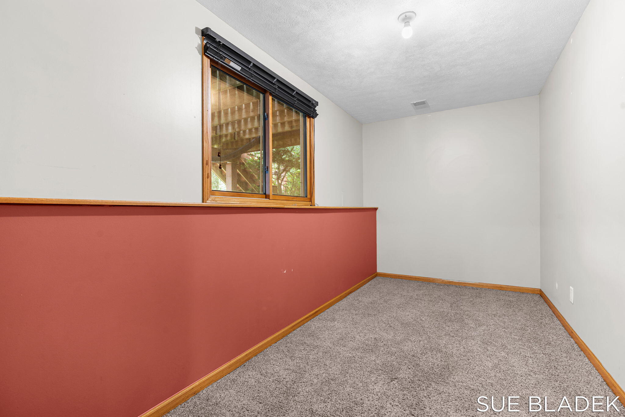 6814 Dale Court, Fennville