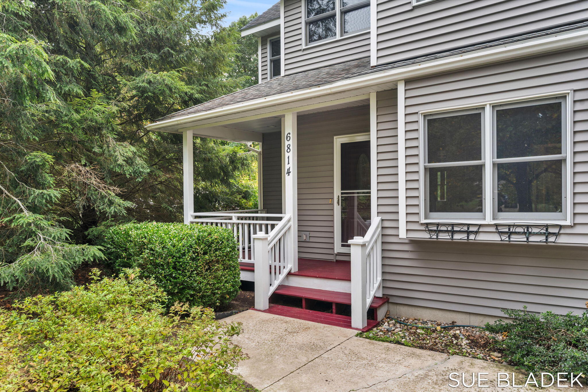 6814 Dale Court, Fennville