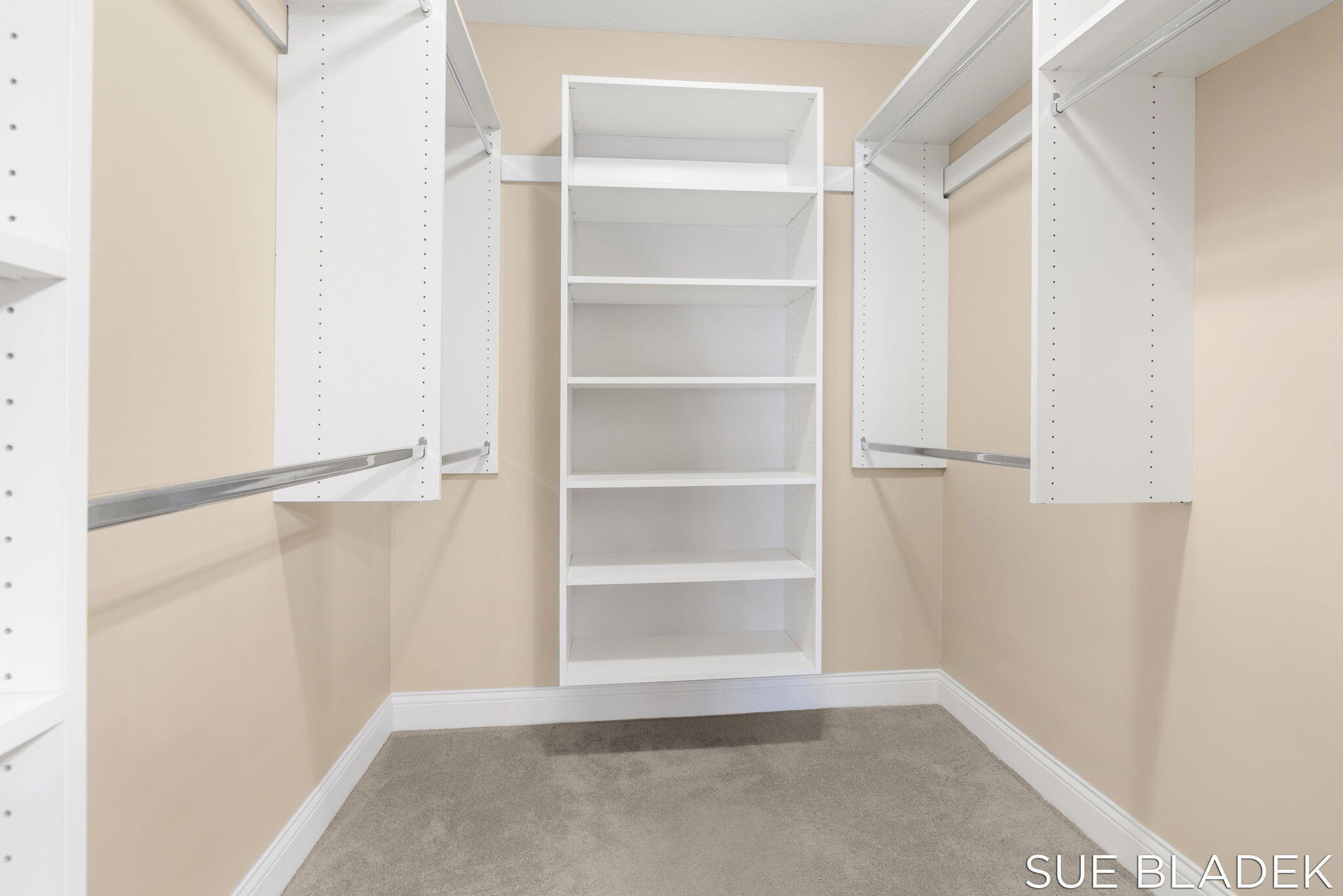 1191 Riverview Drive