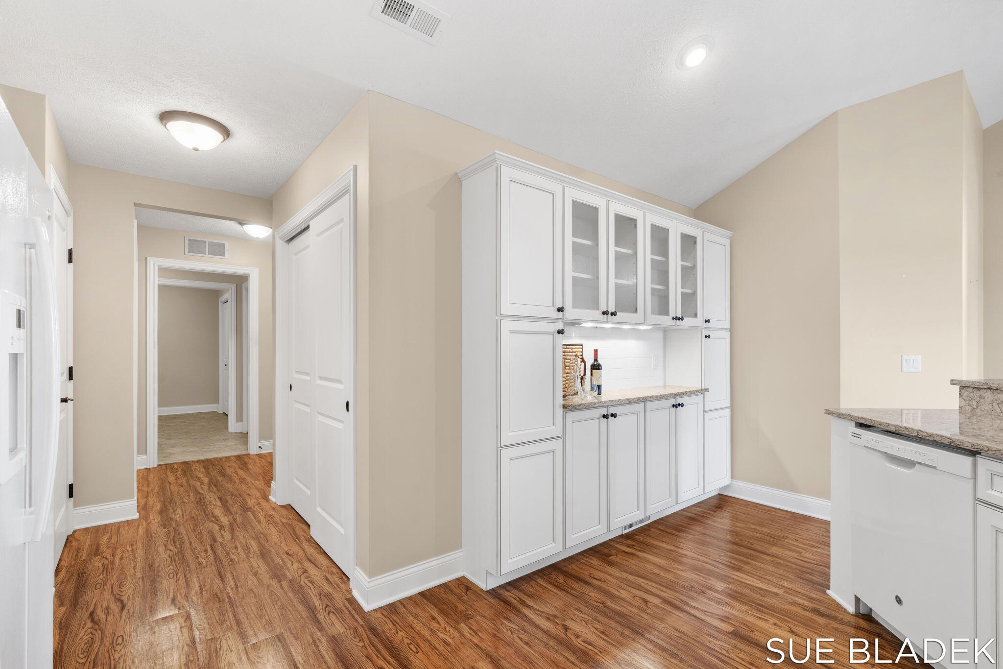 1191 Riverview Drive