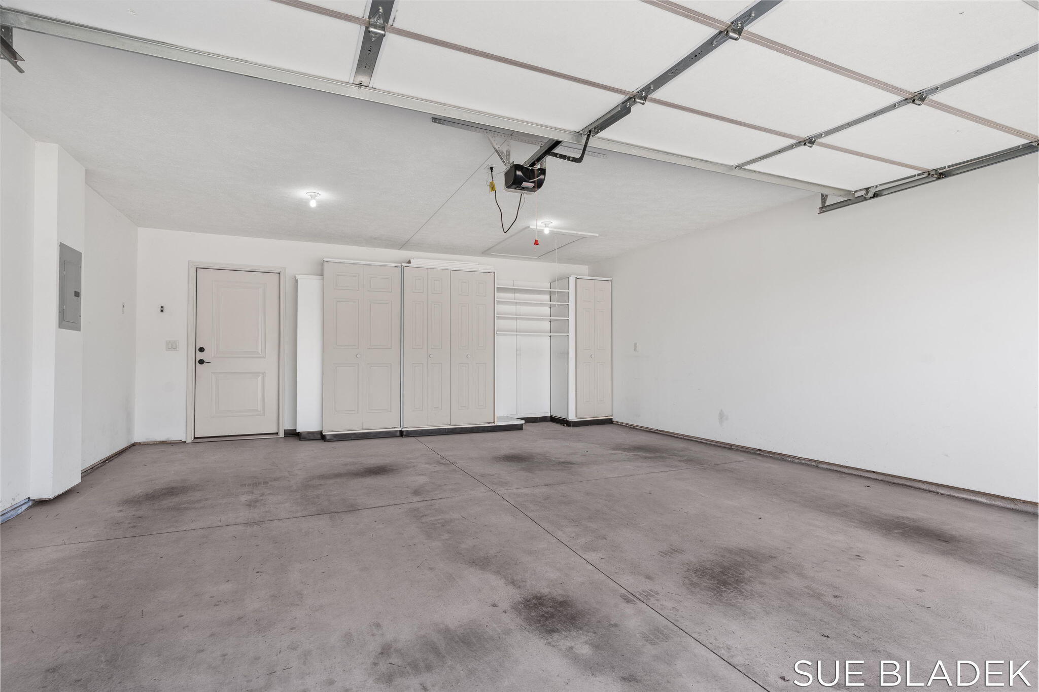 1191 Riverview Drive