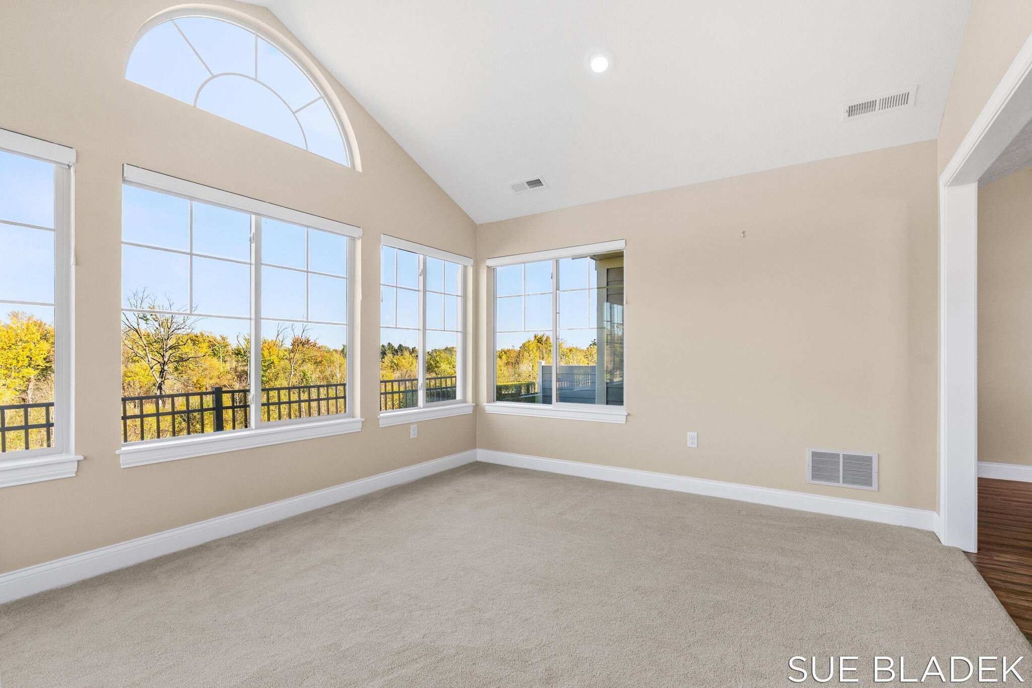 1191 Riverview Drive