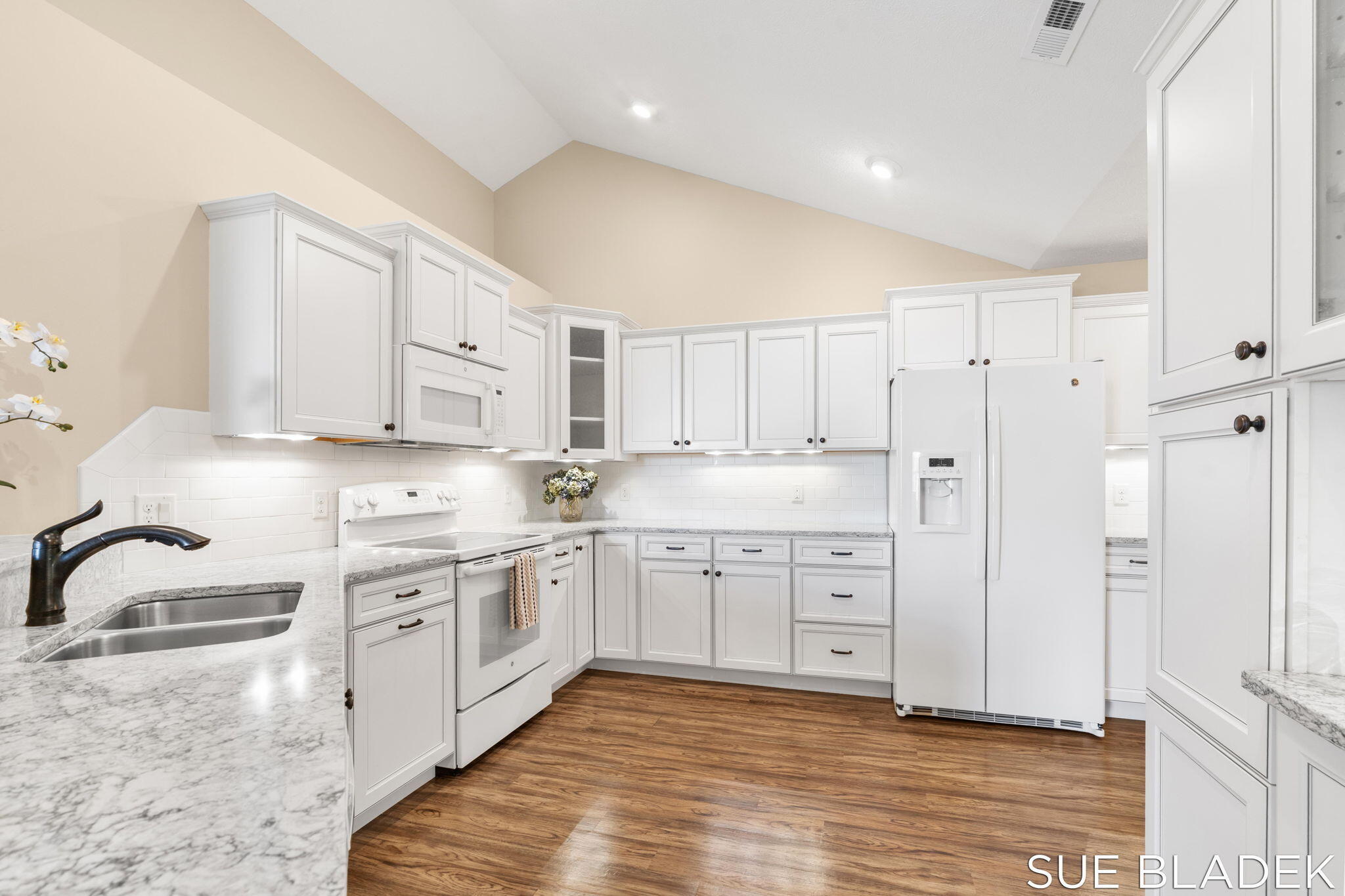 1191 Riverview Drive