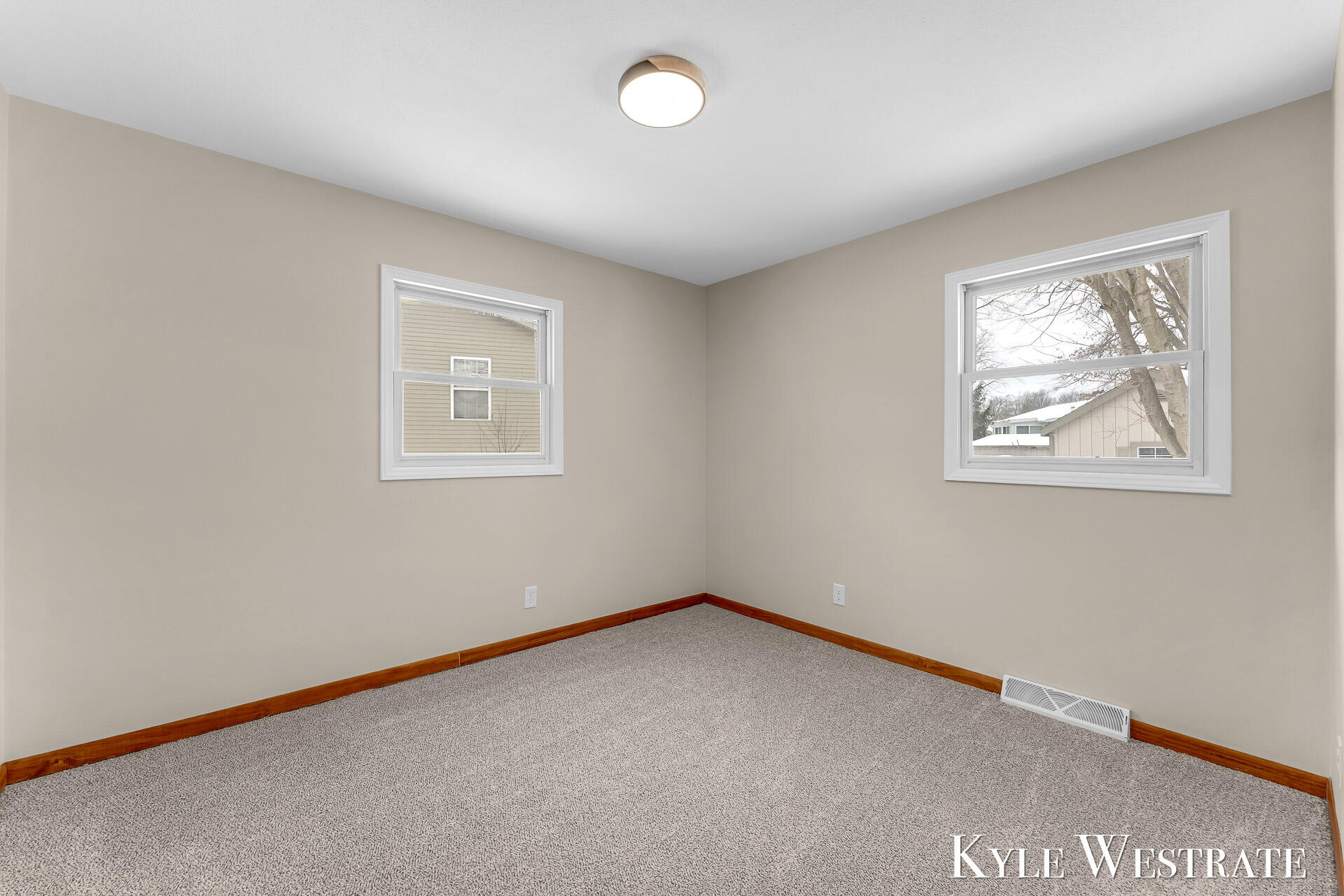 3121 Memorial Drive