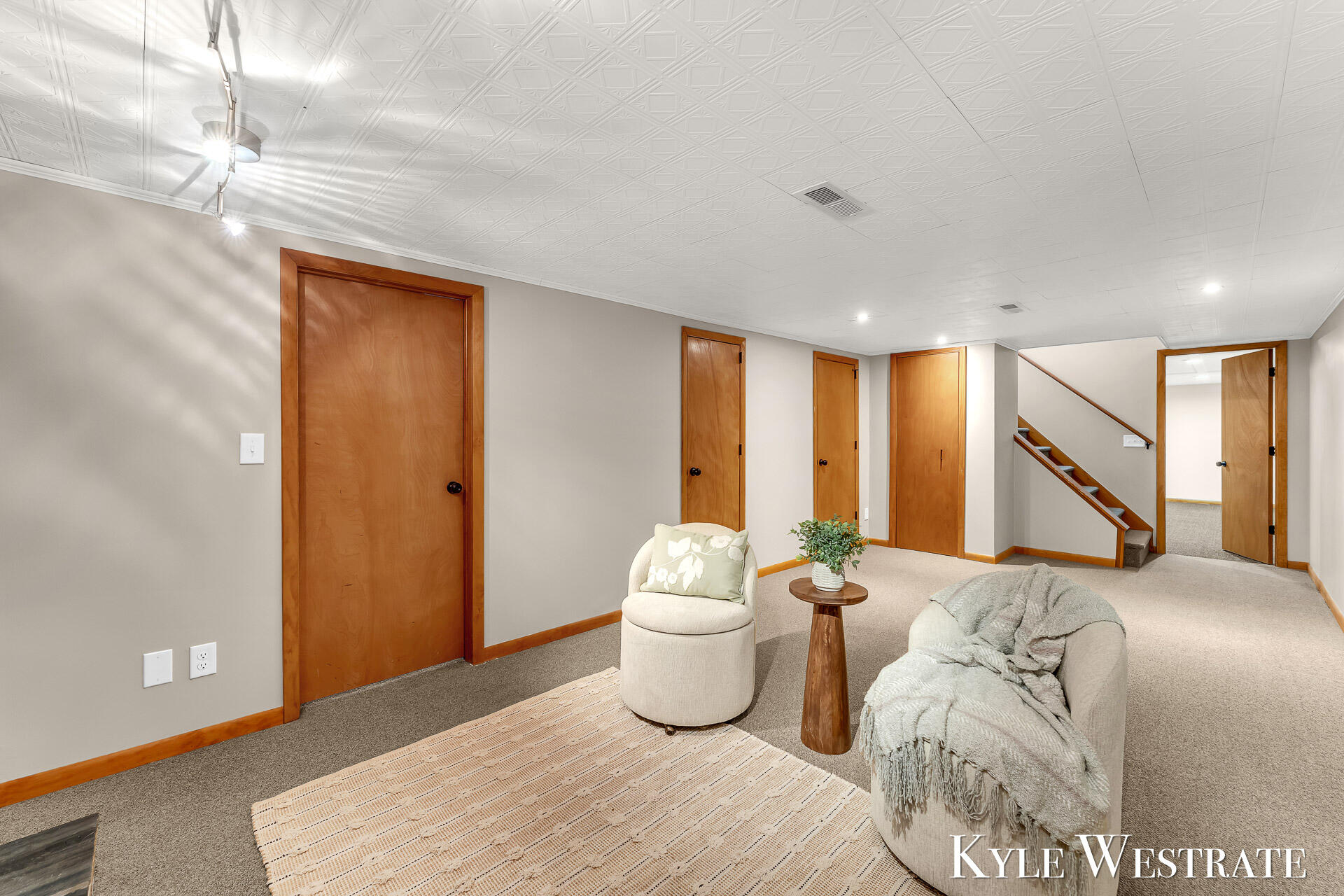 3121 Memorial Drive
