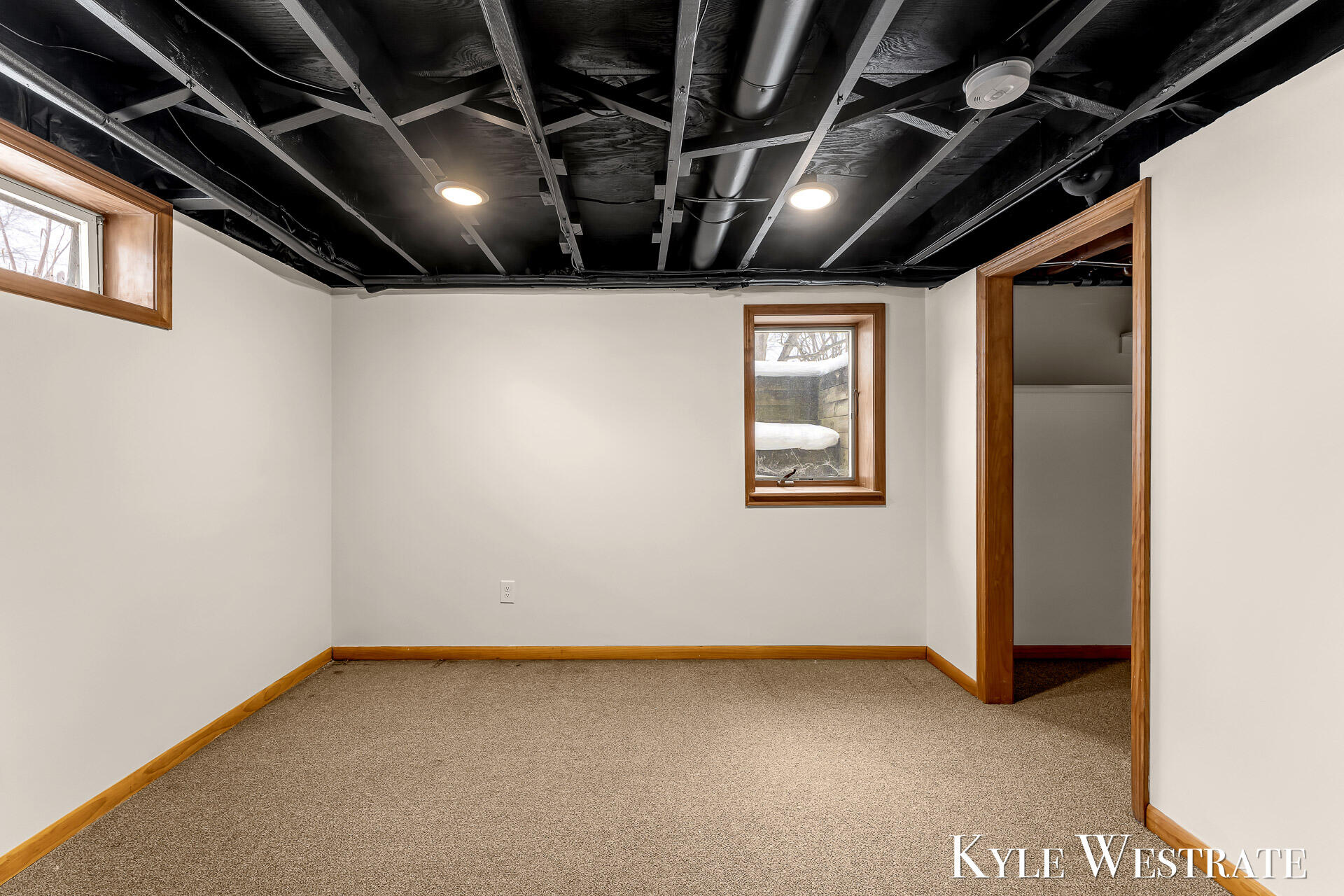 3121 Memorial Drive