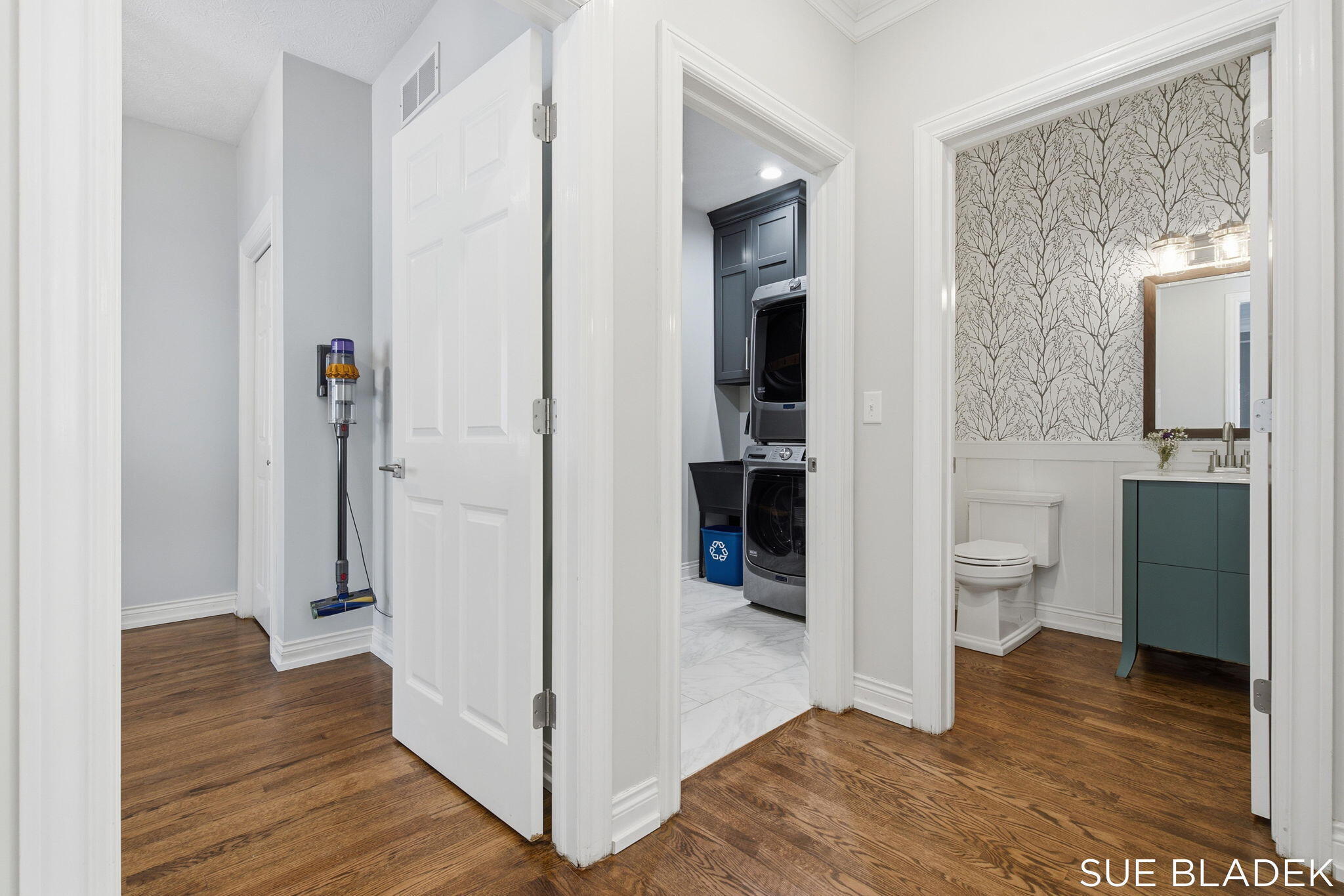 6380 Hidden Pond Drive