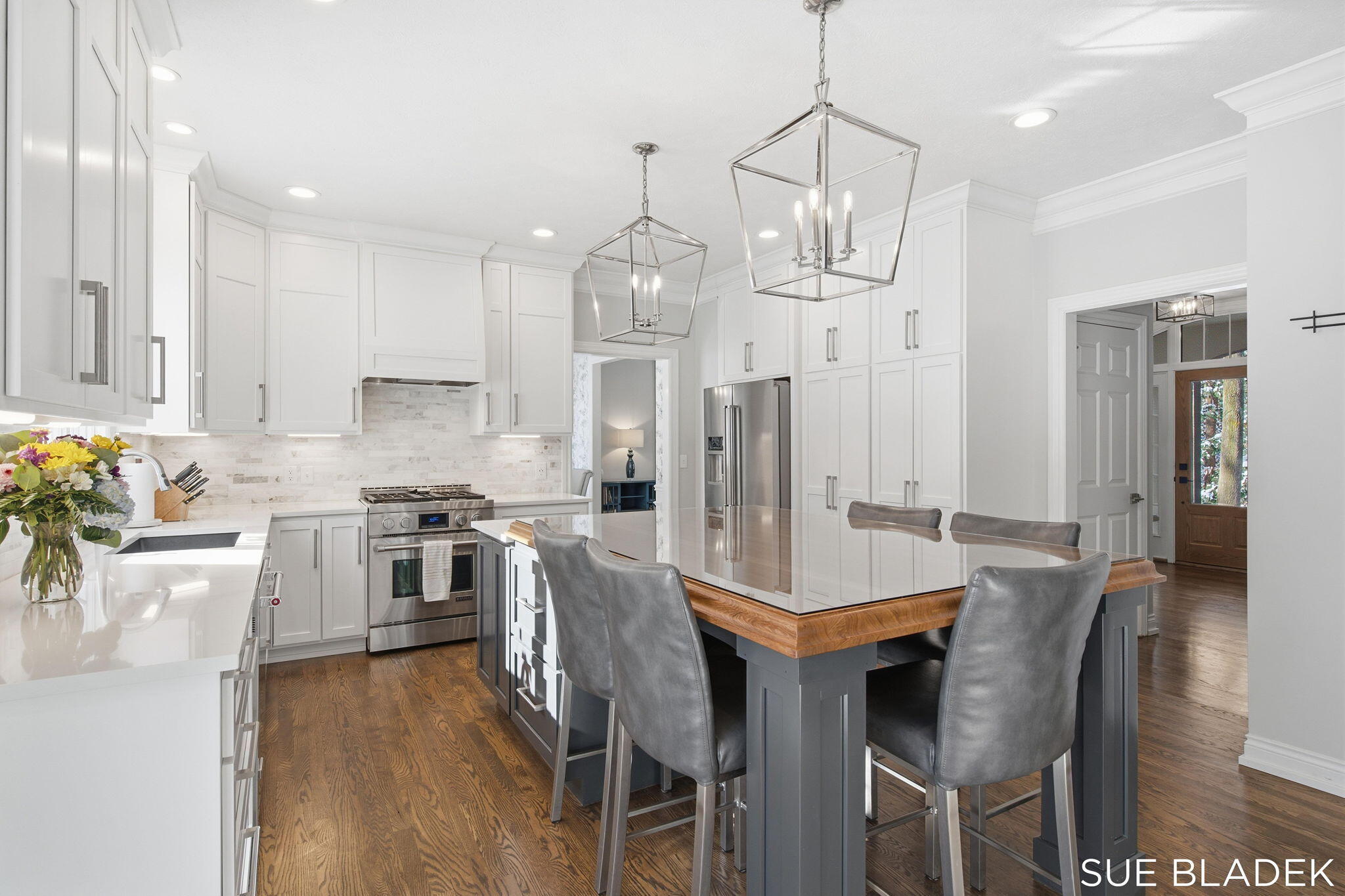 6380 Hidden Pond Drive