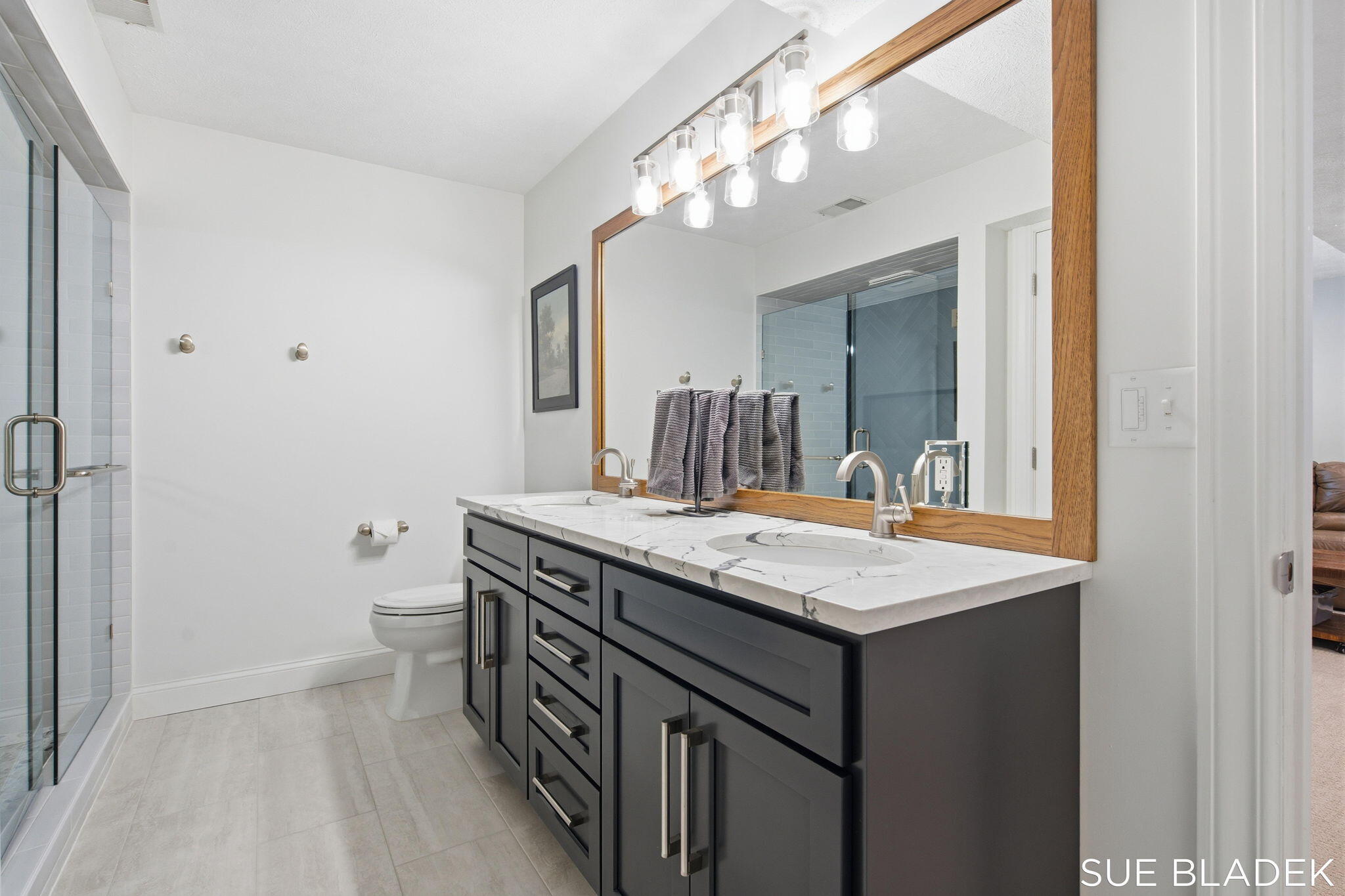 6380 Hidden Pond Drive