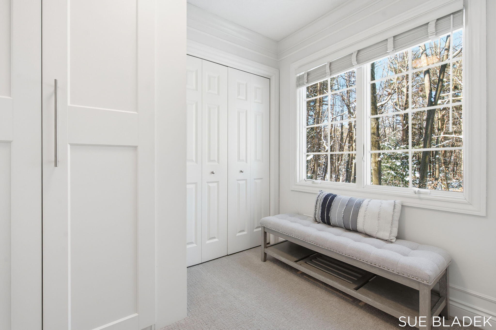 6380 Hidden Pond Drive