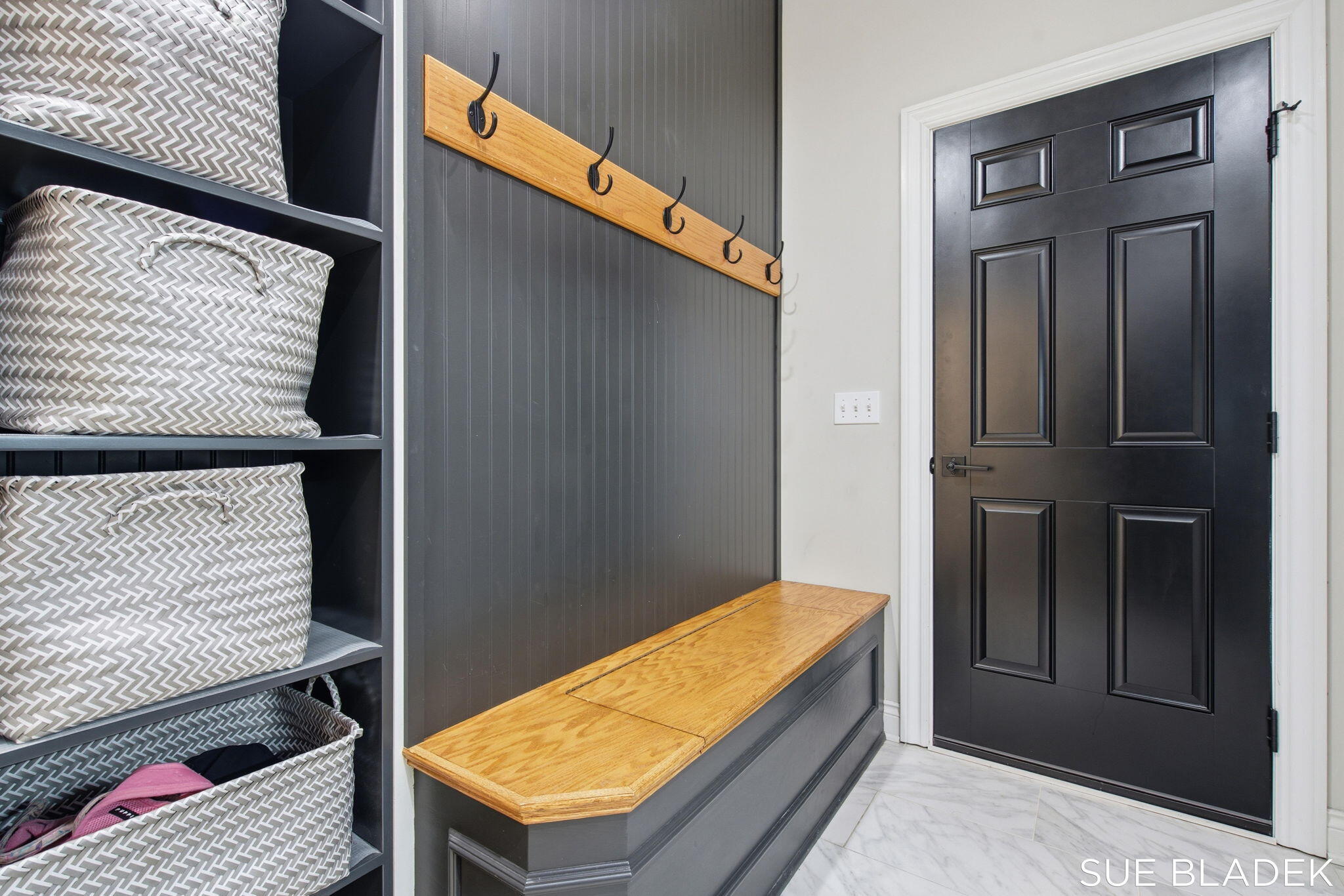 6380 Hidden Pond Drive