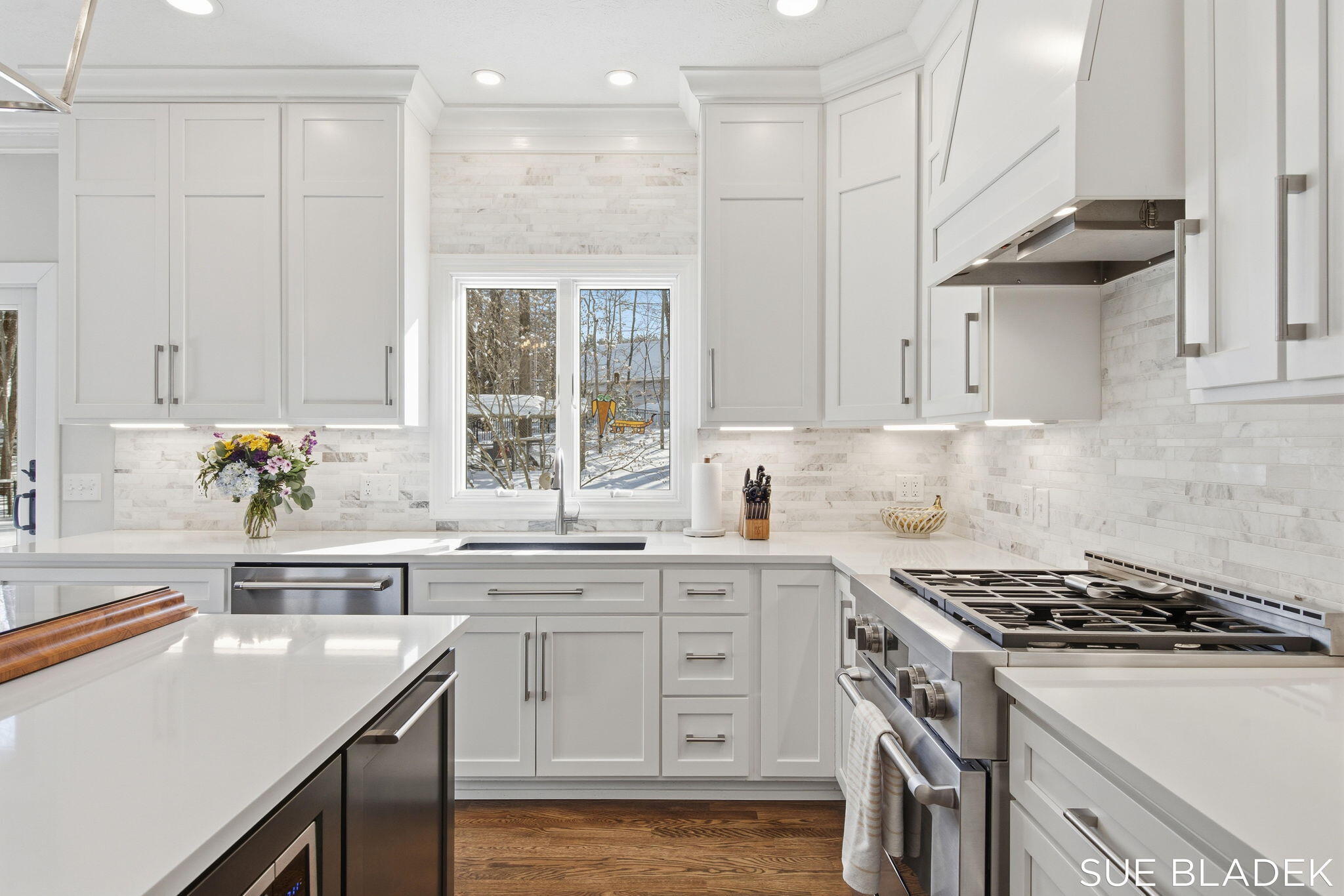 6380 Hidden Pond Drive