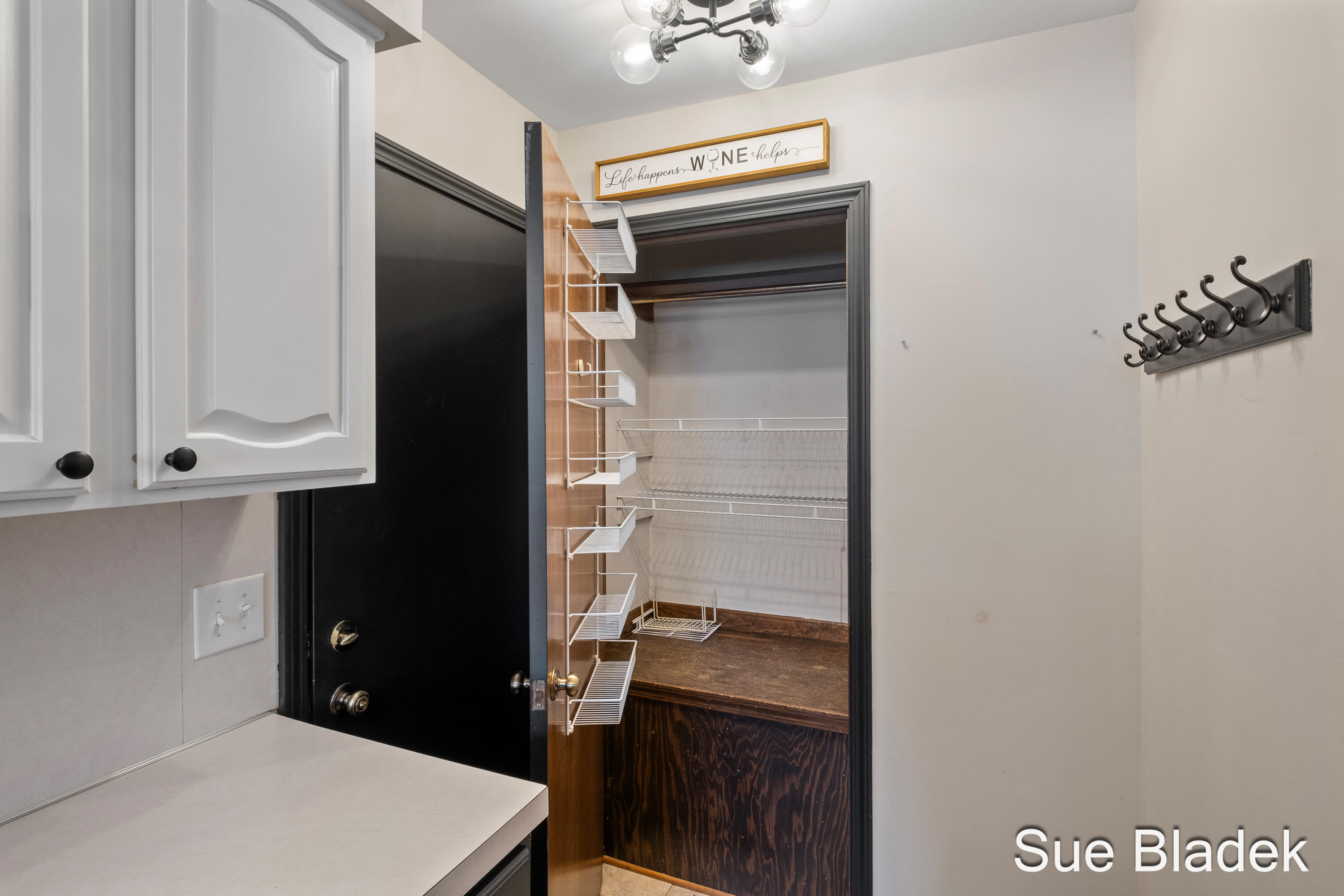 2645 Cascade Road SE