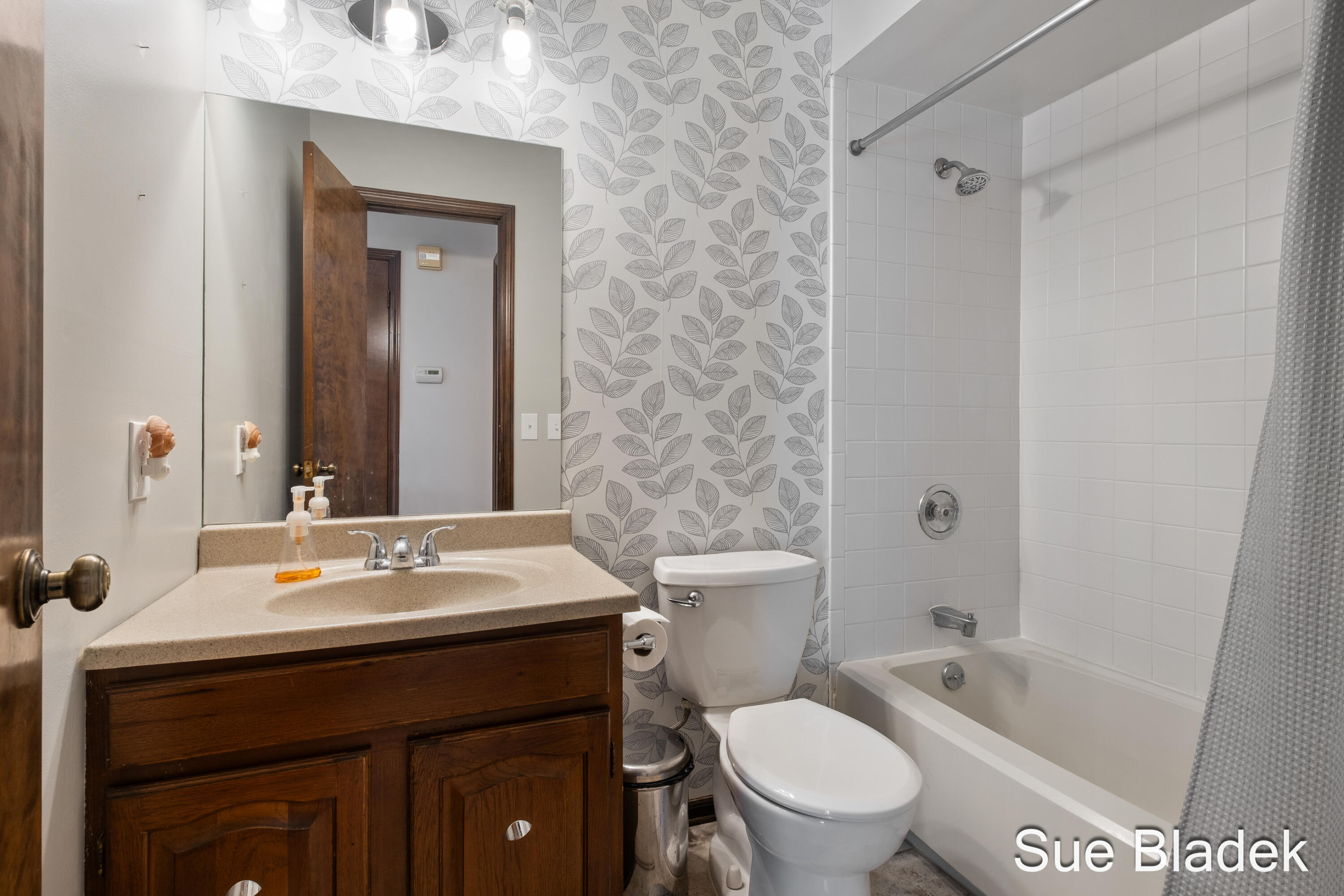 2645 Cascade Road SE