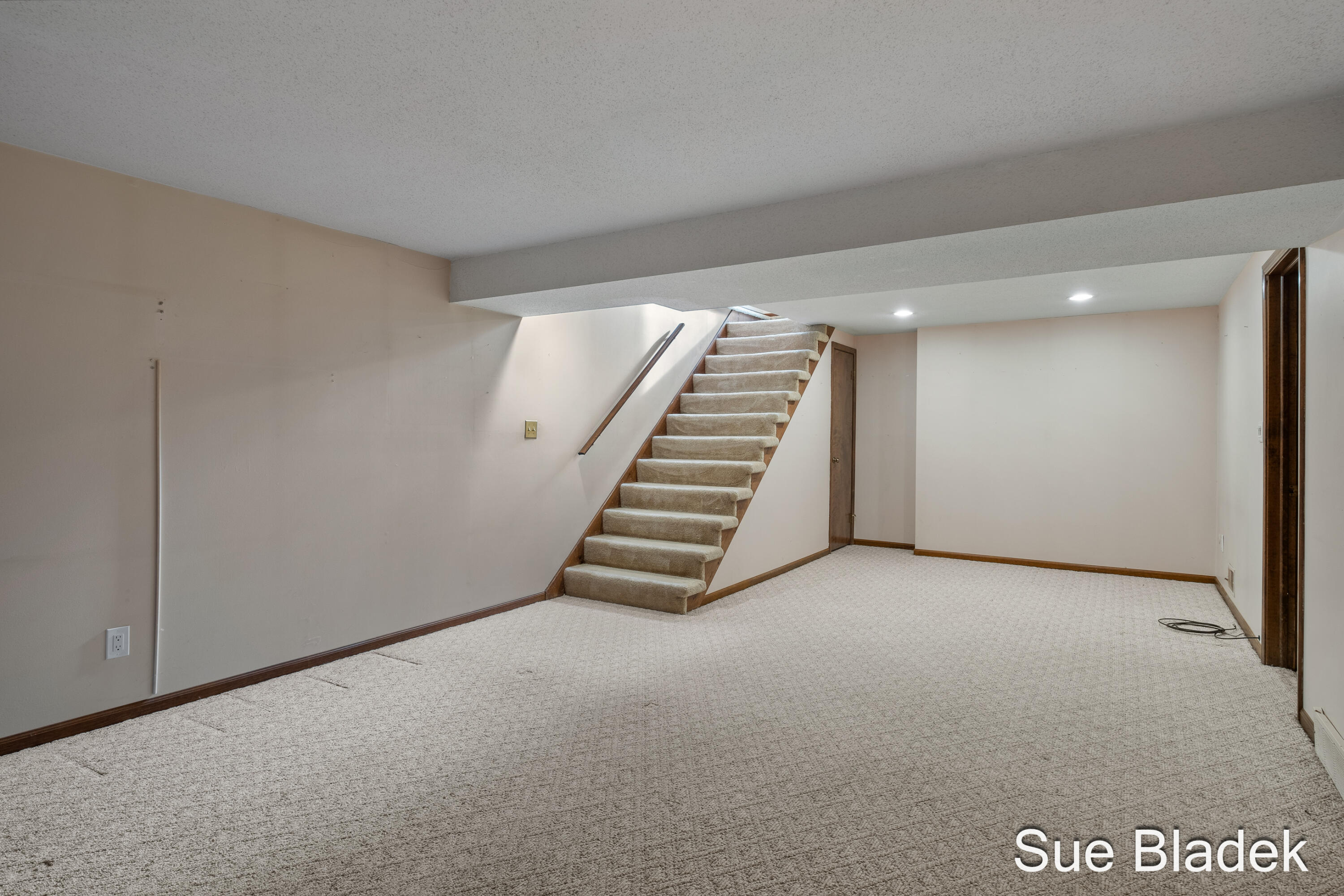 2645 Cascade Road SE