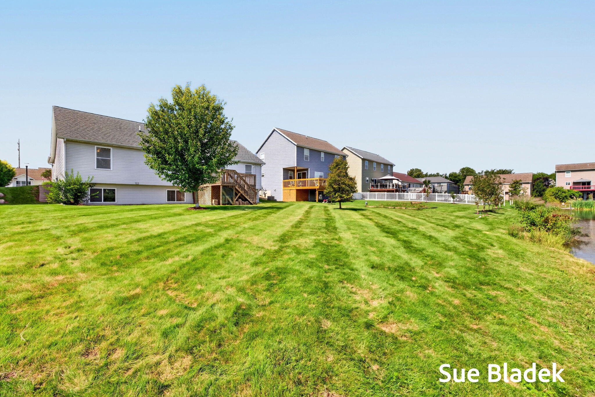 3716 Hickoryrow Court