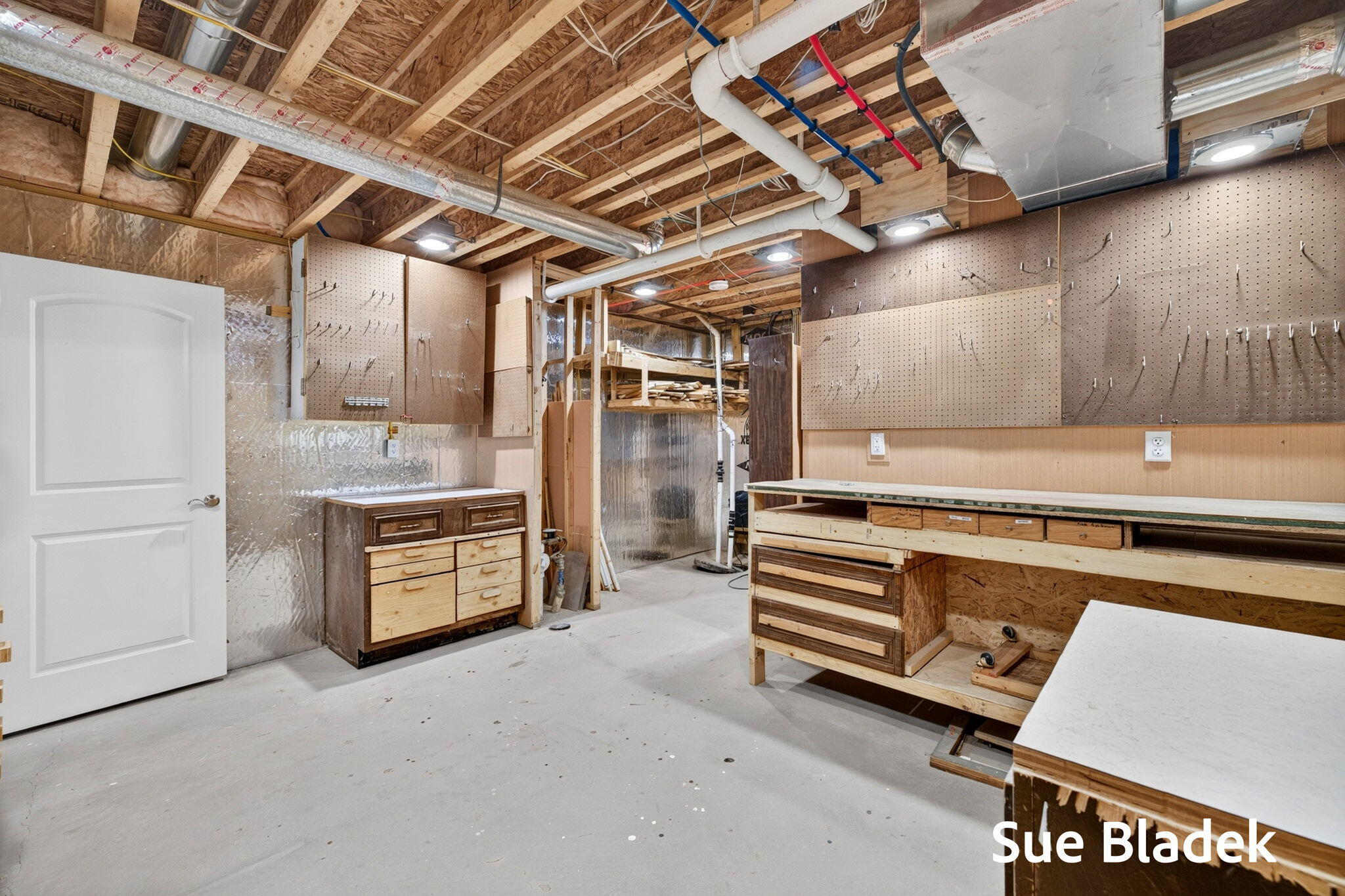 3716 Hickoryrow Court
