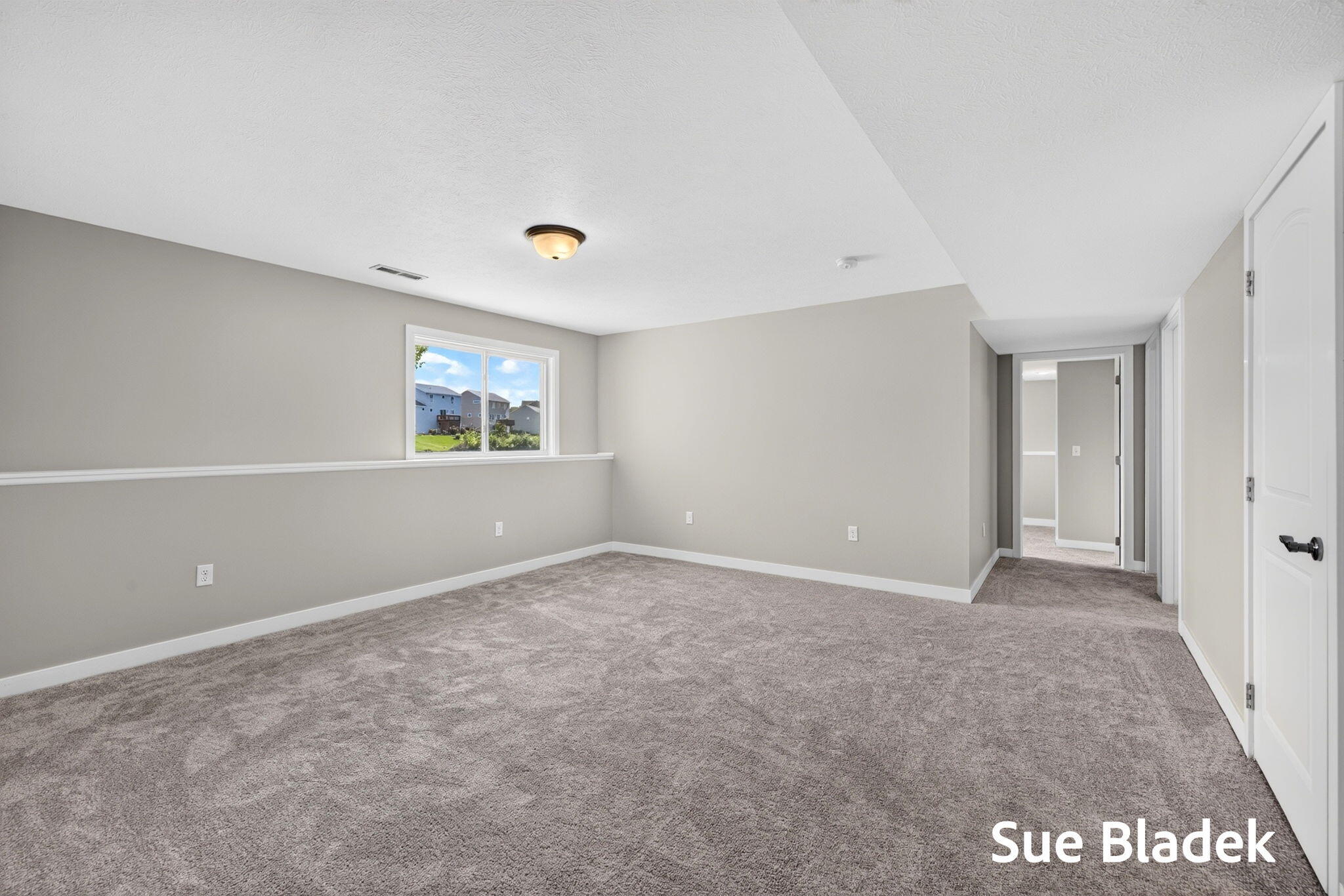 3716 Hickoryrow Court