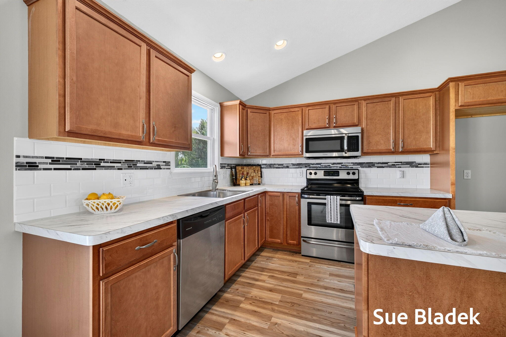 3716 Hickoryrow Court