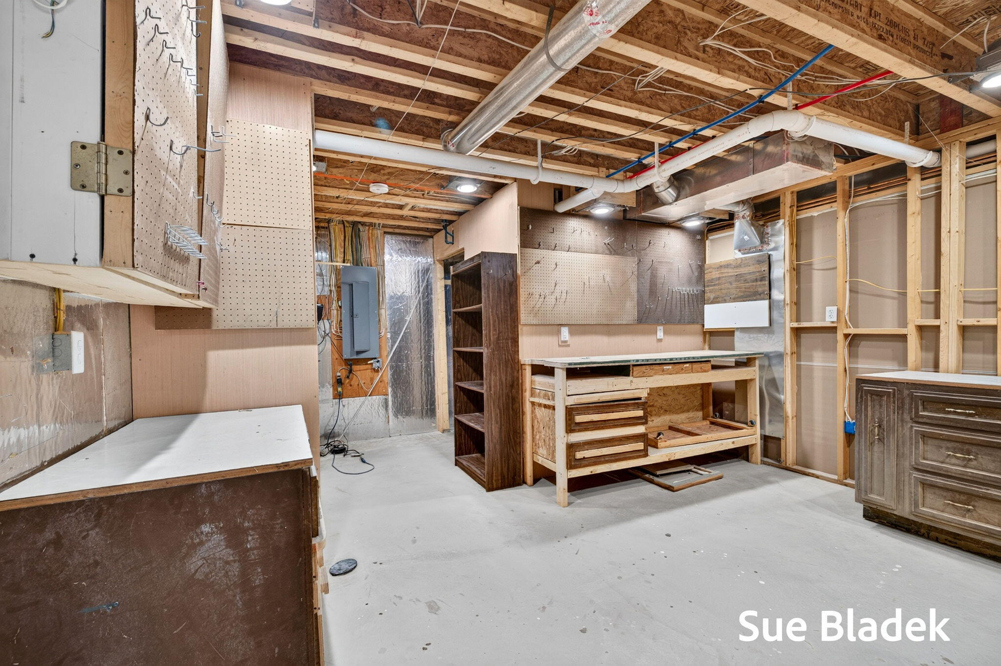3716 Hickoryrow Court