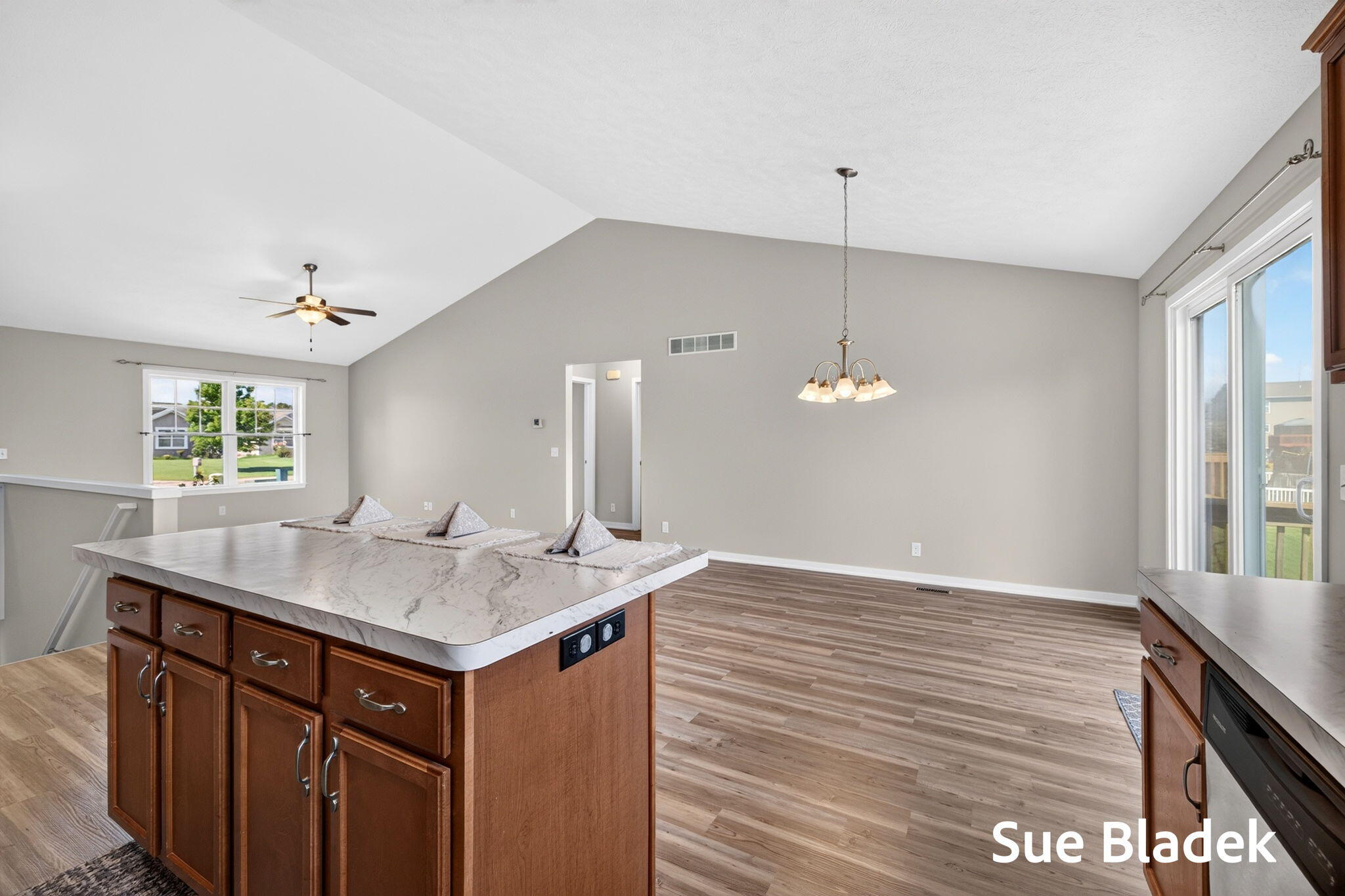 3716 Hickoryrow Court