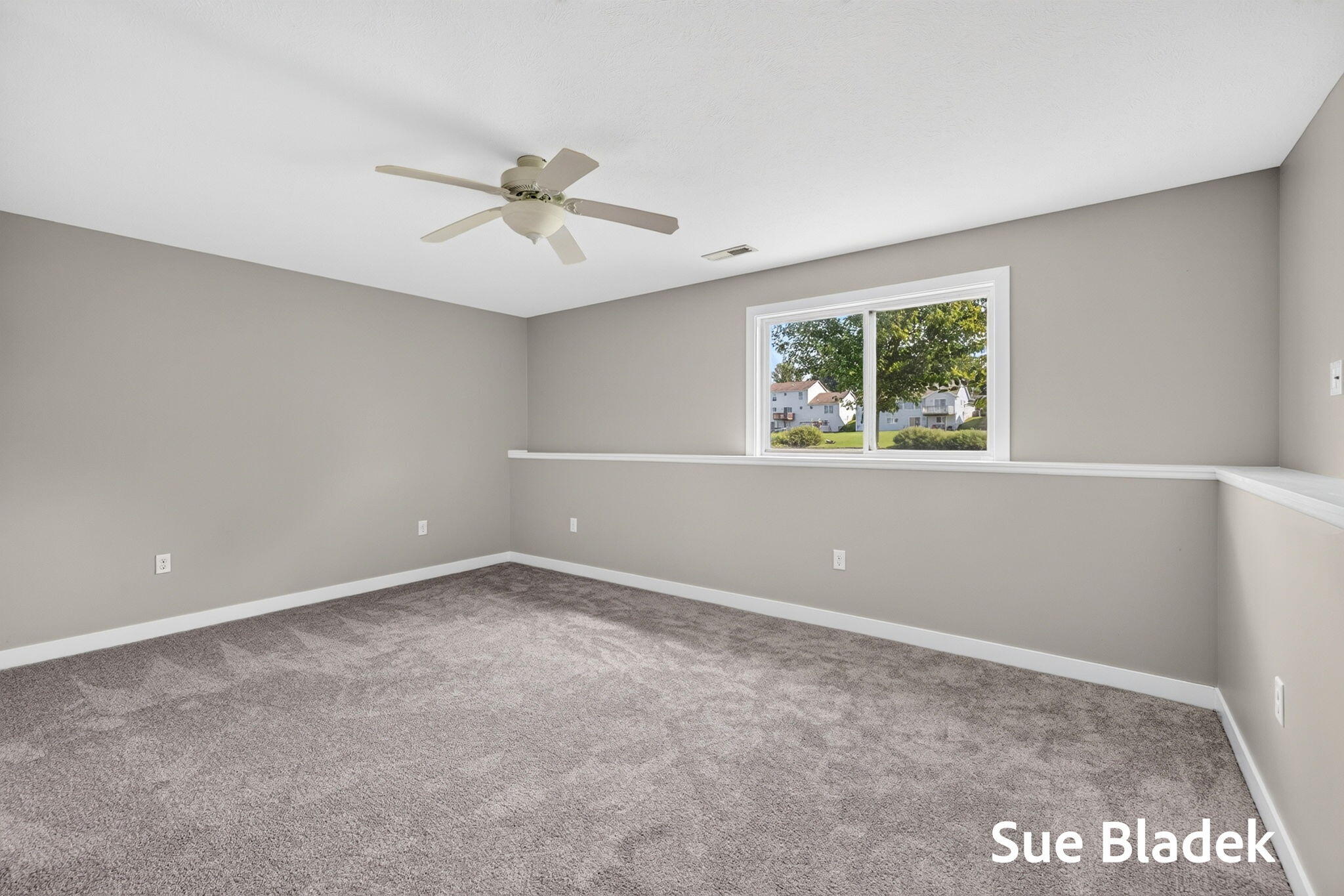3716 Hickoryrow Court