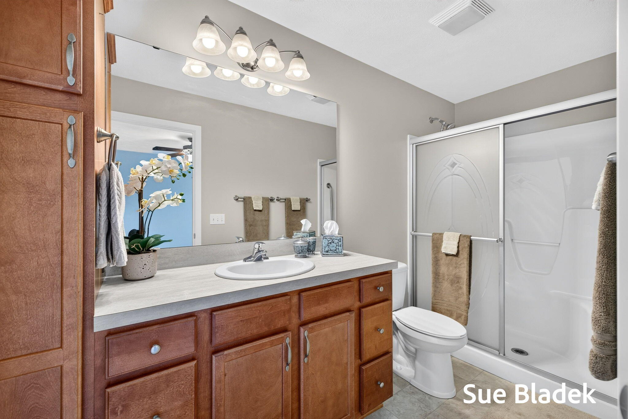 3716 Hickoryrow Court