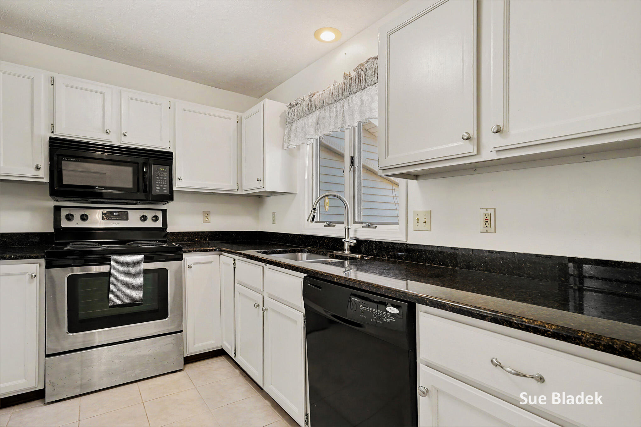 950 Village Court